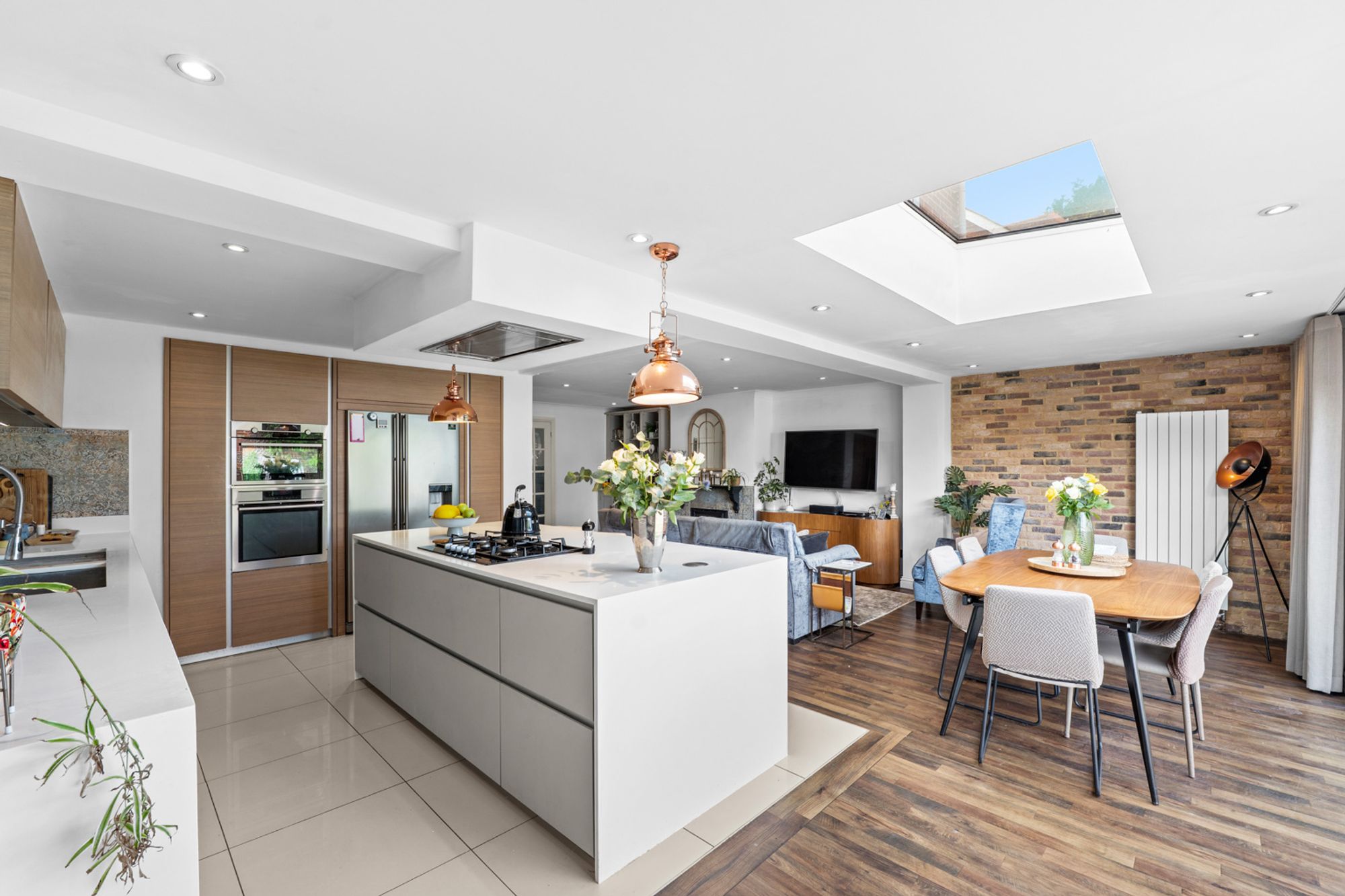 4 bed detached house for sale in Dane Road, Warlingham, CR6 - Property Image 2