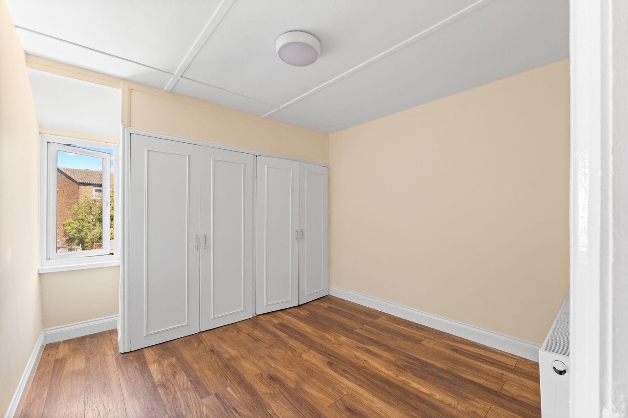 4 bed mid-terraced house for sale in Fleming Mead, Mitcham, CR4  - Property Image 2