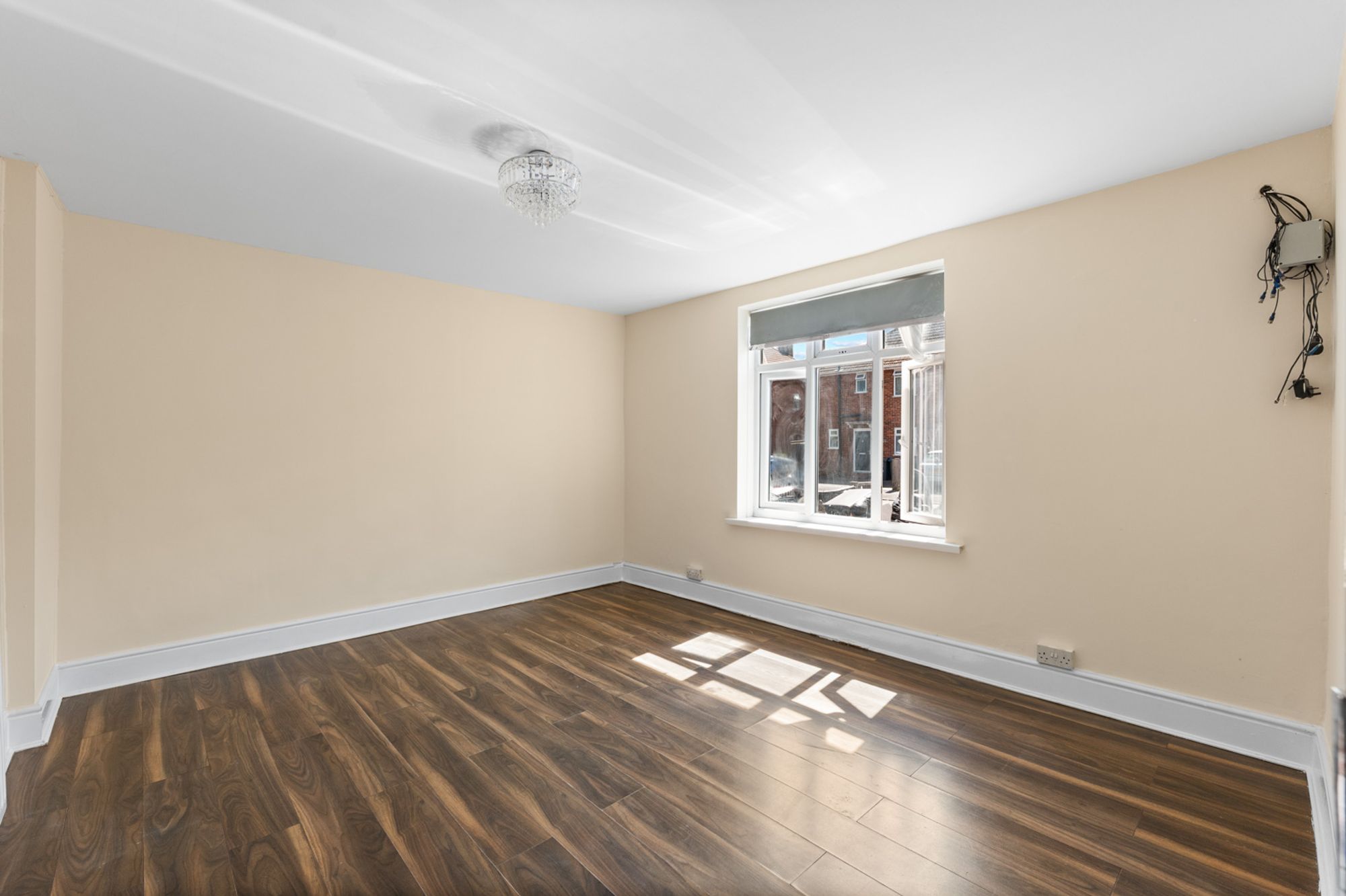 4 bed mid-terraced house for sale in Fleming Mead, Mitcham, CR4  - Property Image 15