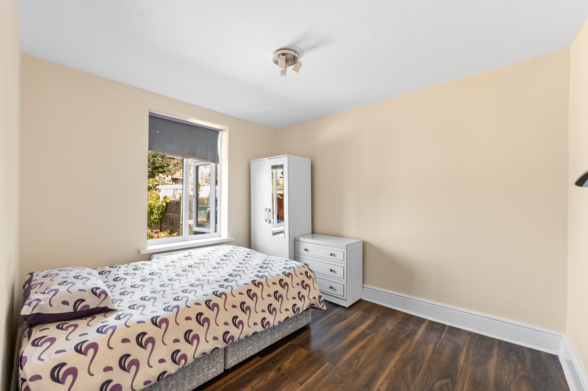 4 bed mid-terraced house for sale in Fleming Mead, Mitcham, CR4  - Property Image 14