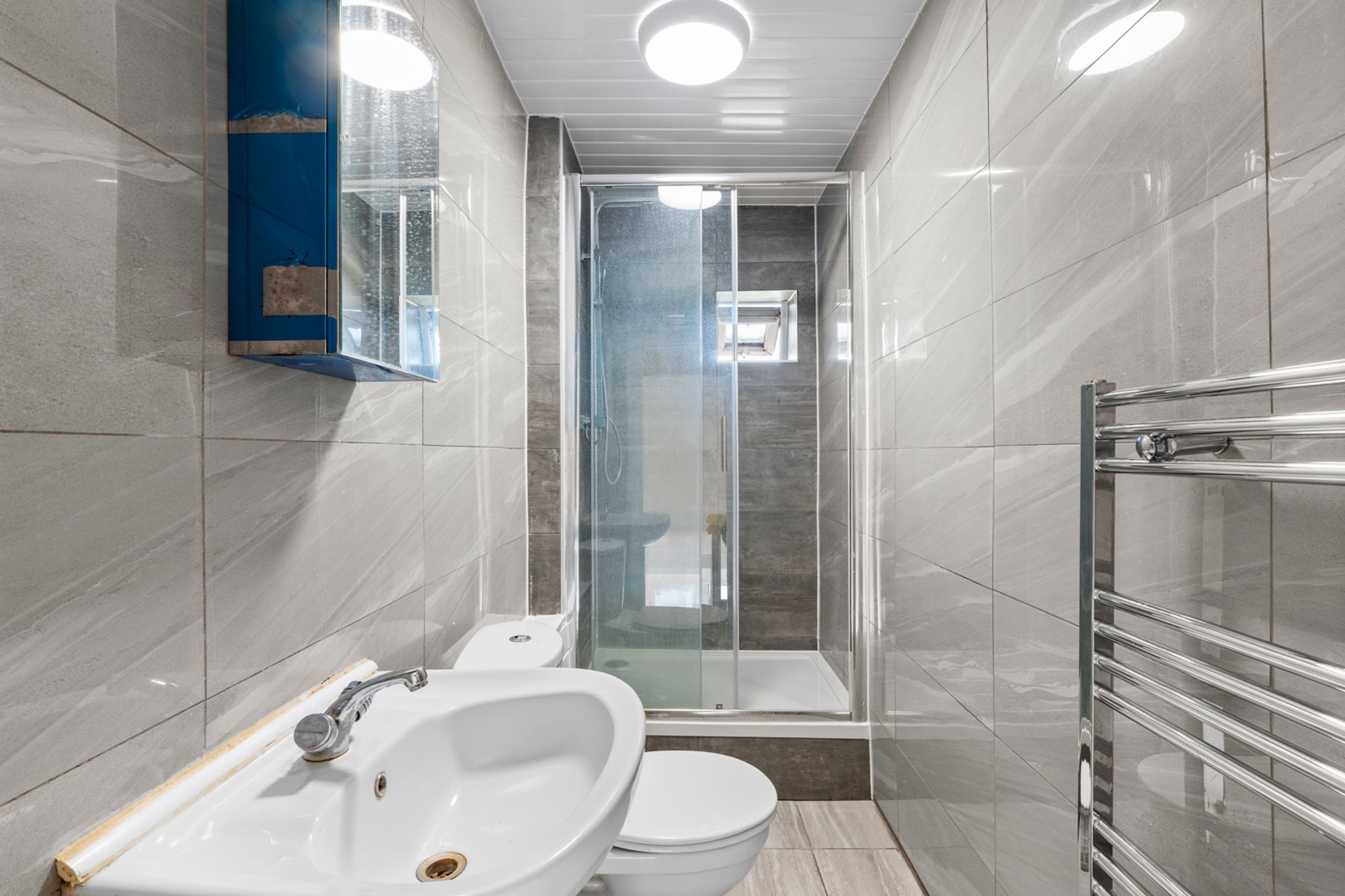 4 bed mid-terraced house for sale in Fleming Mead, Mitcham, CR4  - Property Image 19