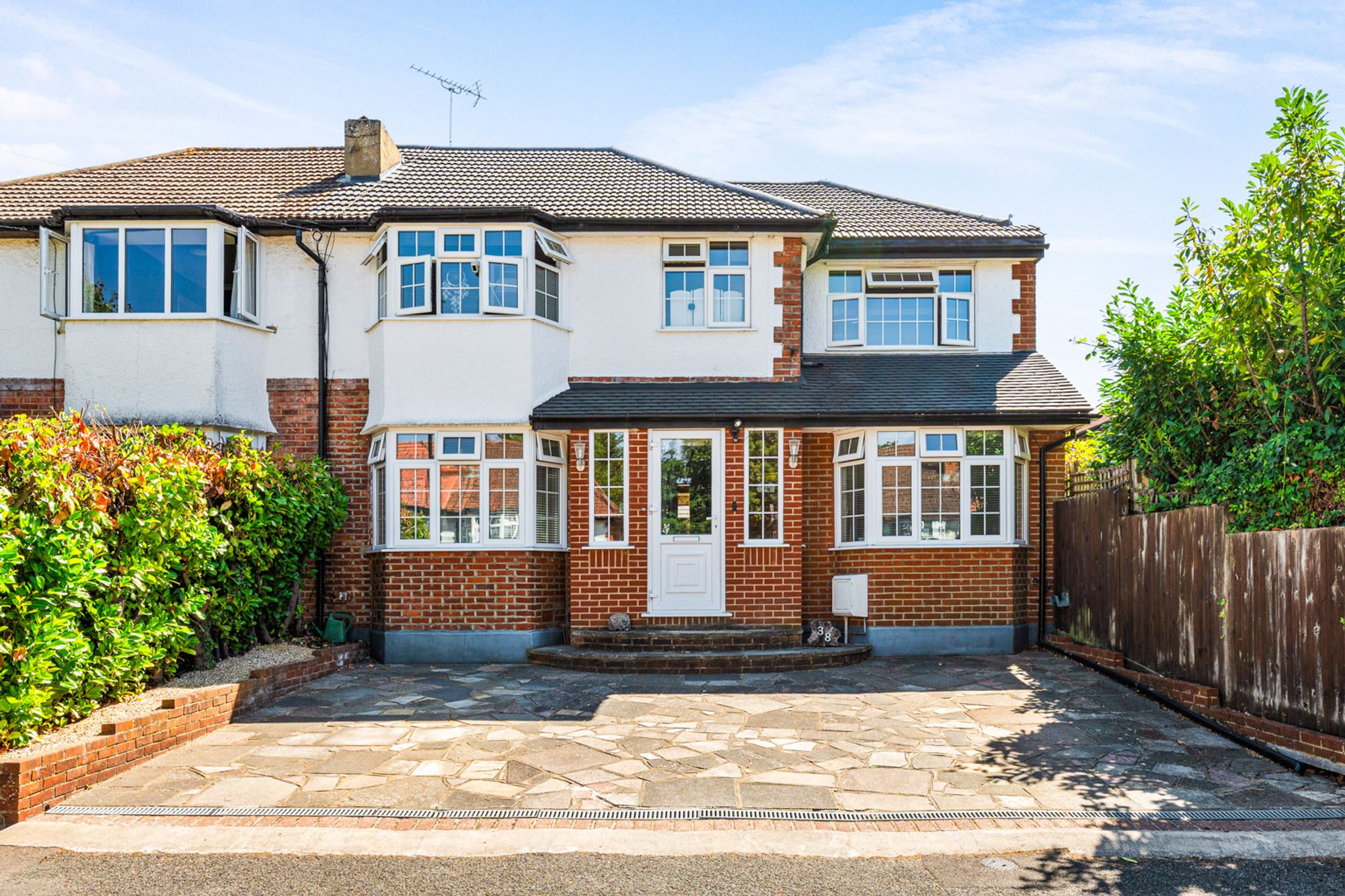 4 bed for sale in Queenhill Road, South Croydon, CR2