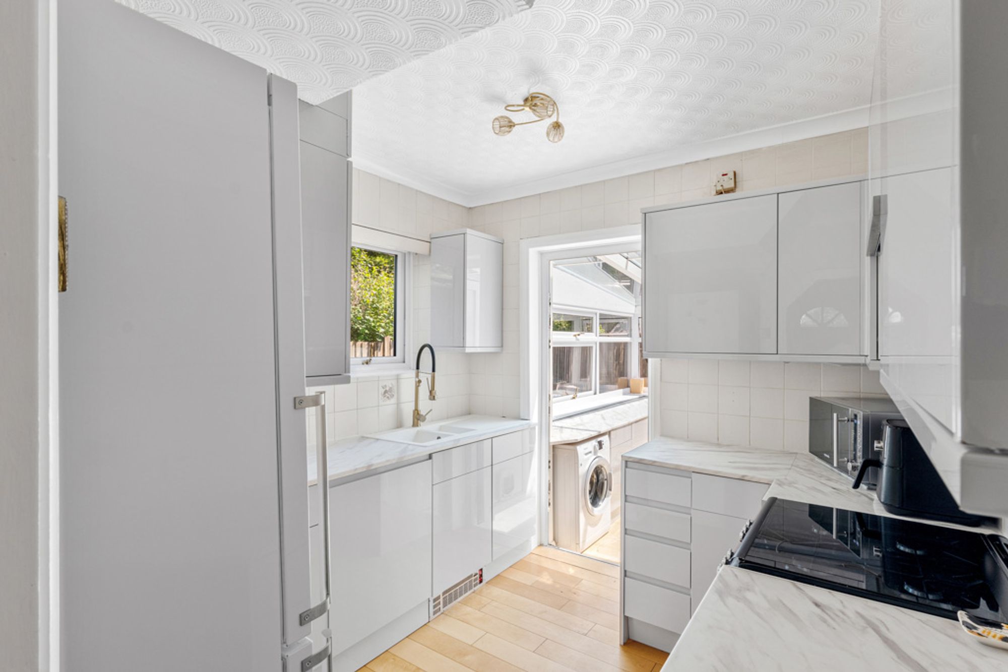 3 bed semi-detached house for sale in Grisedale Close, Purley, CR8 - Property Image 2