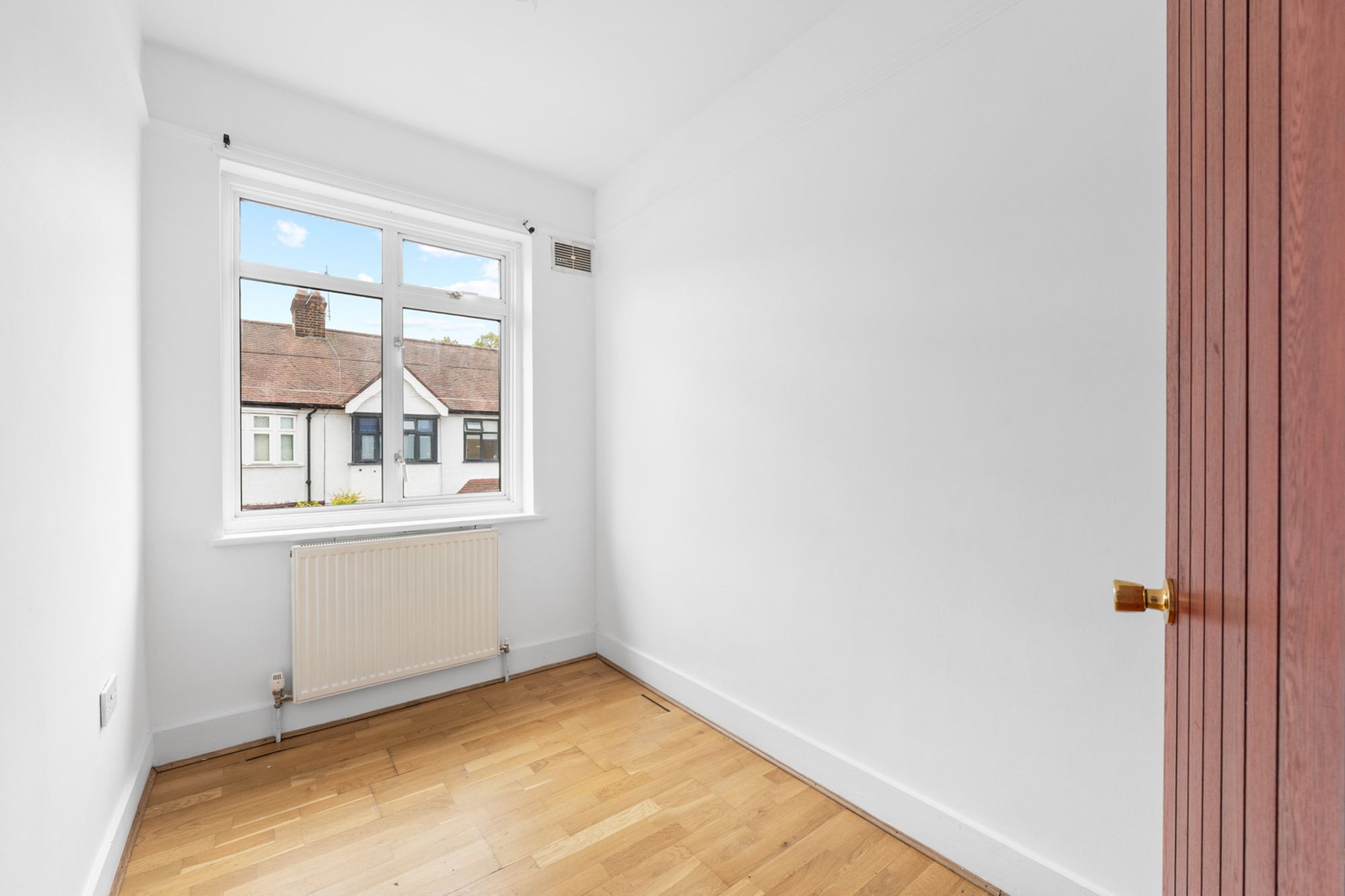 3 bed mid-terraced house for sale in Russell Road, Mitcham, CR4 - Property Image 14