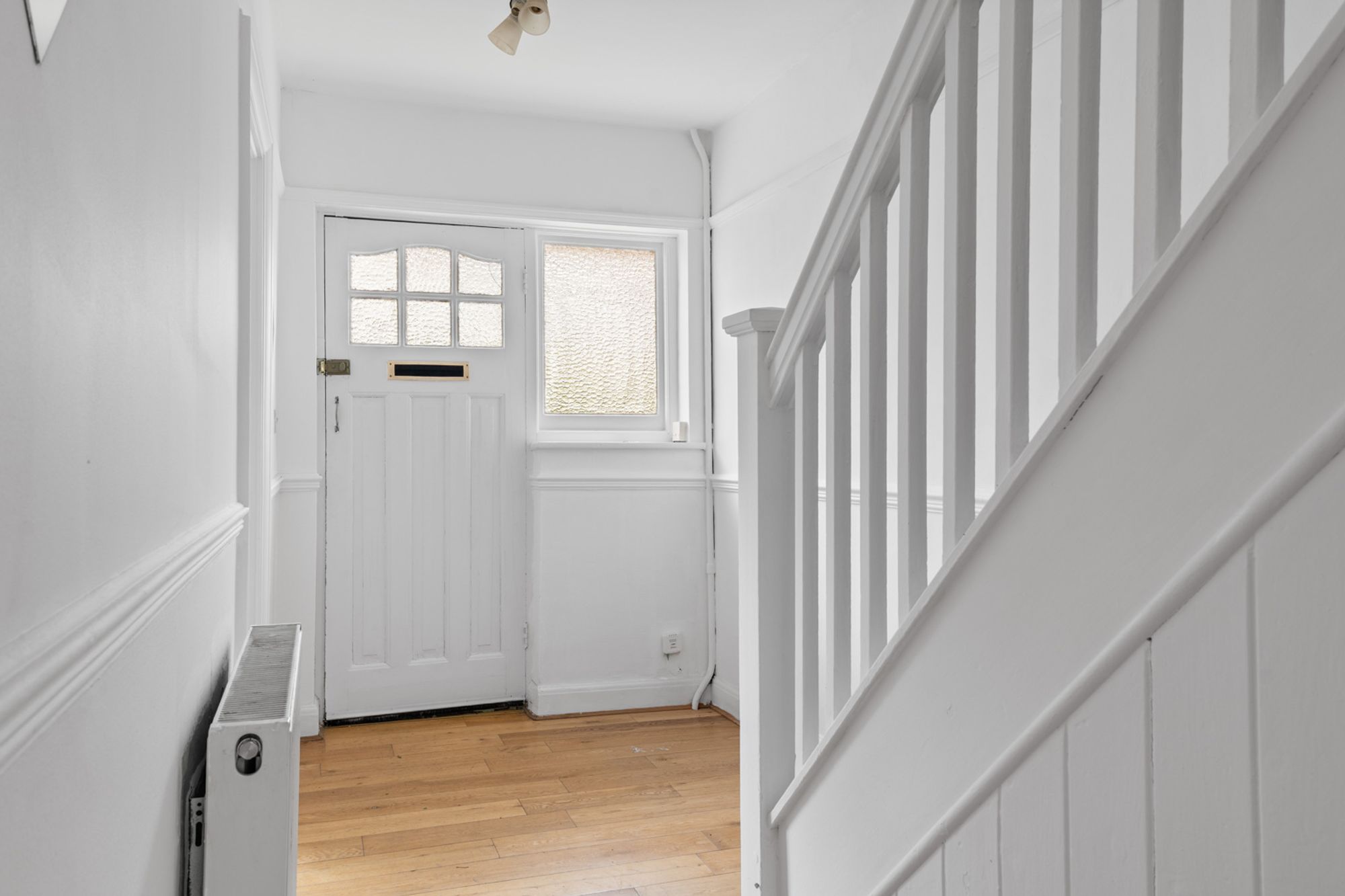 3 bed mid-terraced house for sale in Russell Road, Mitcham, CR4 - Property Image 2