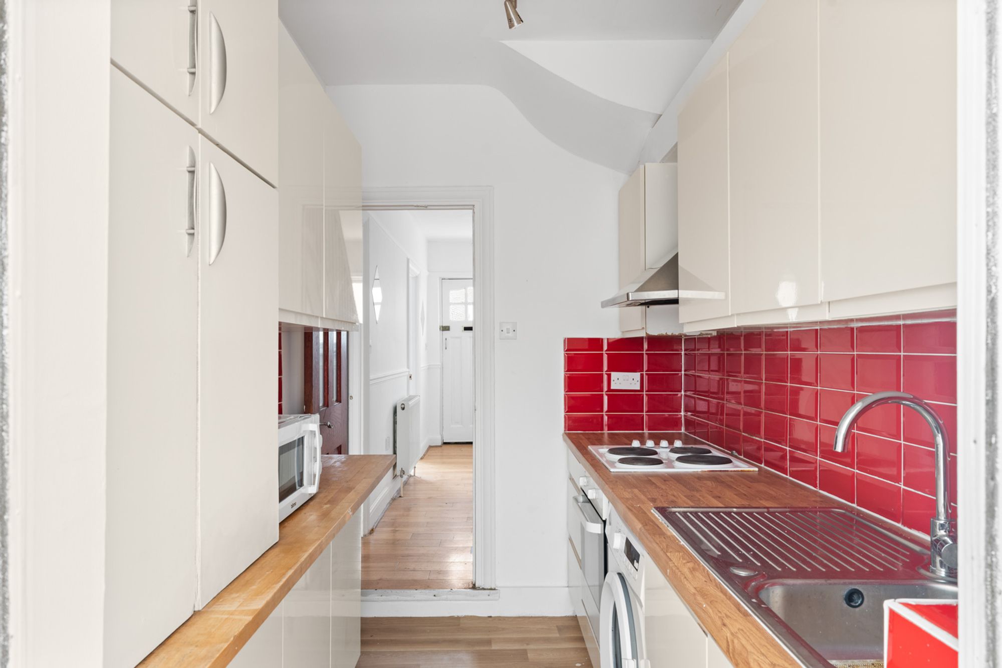 3 bed mid-terraced house for sale in Russell Road, Mitcham, CR4 - Property Image 10