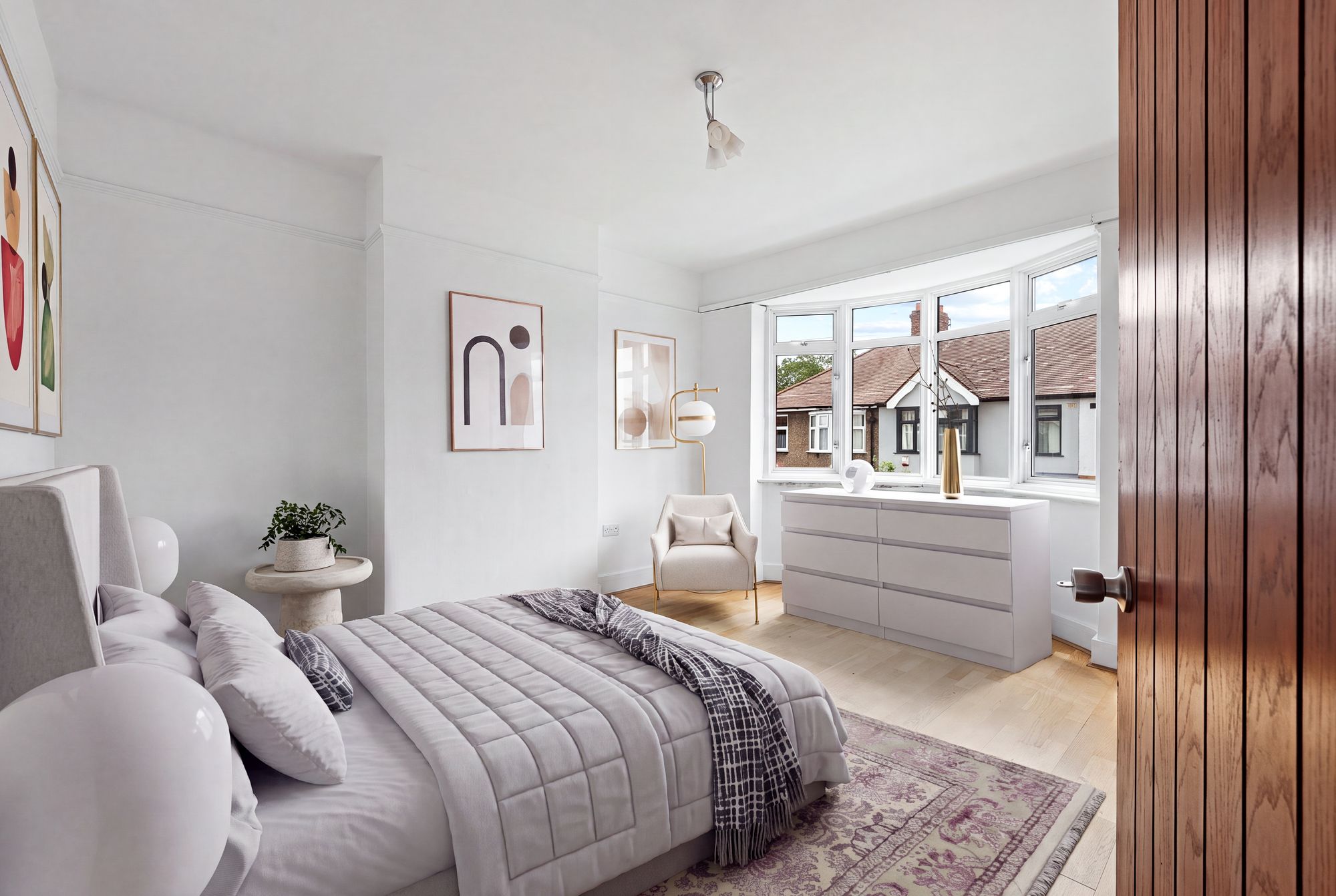 3 bed mid-terraced house for sale in Russell Road, Mitcham, CR4  - Property Image 3