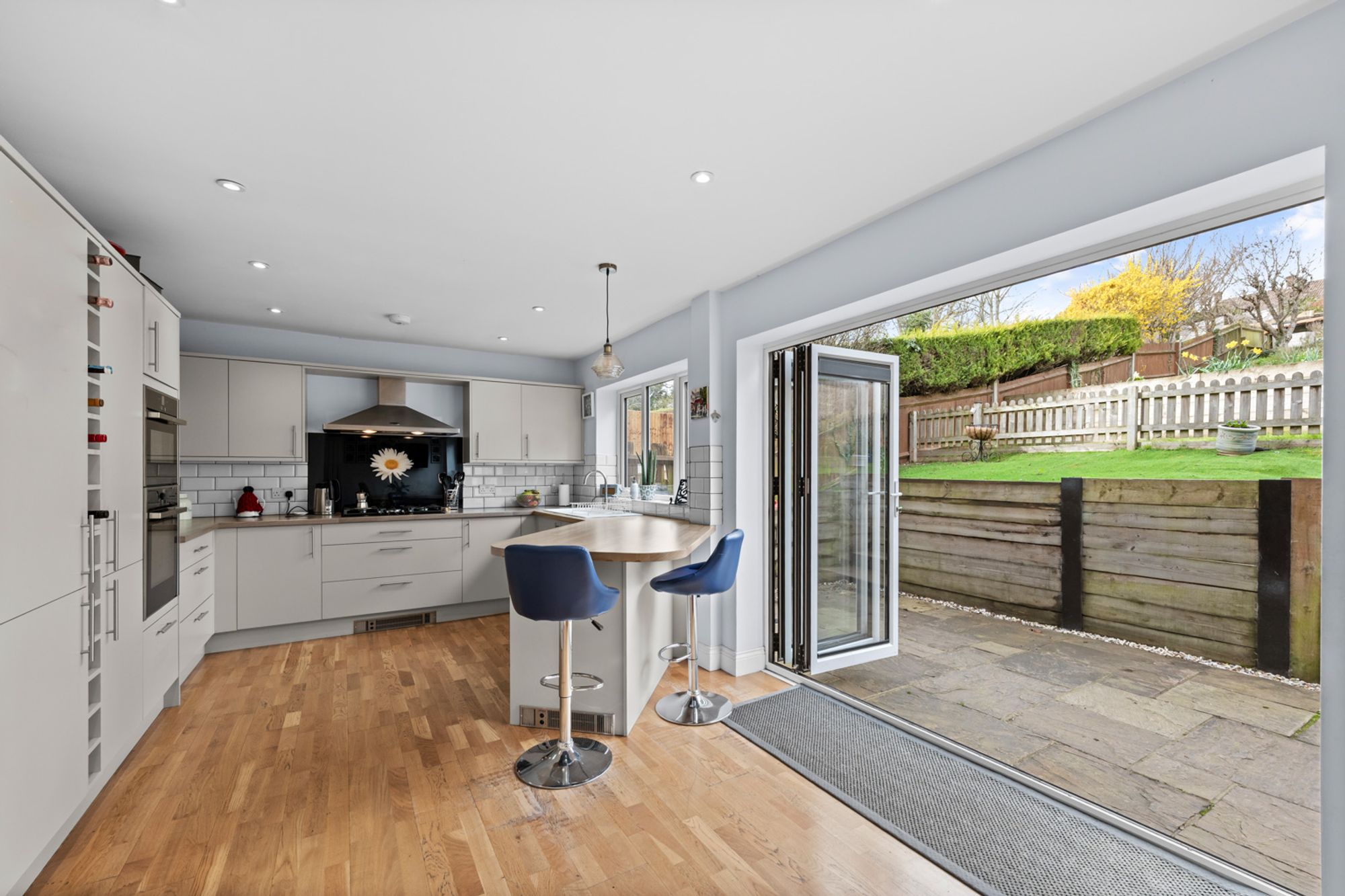 4 bed for sale in Hyde Road, South Croydon, CR2