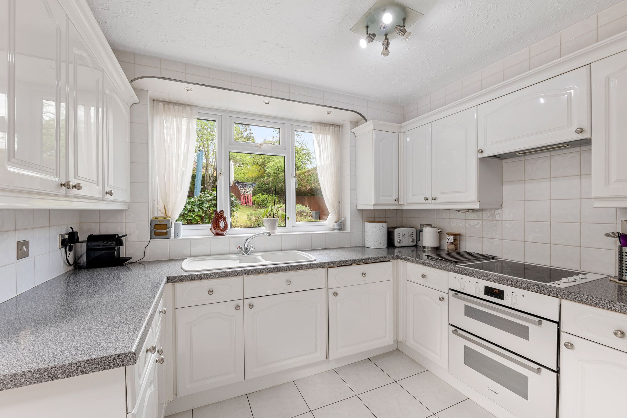 4 bed semi-detached house for sale in Buttermere Gardens, Purley, CR8 - Property Image 5