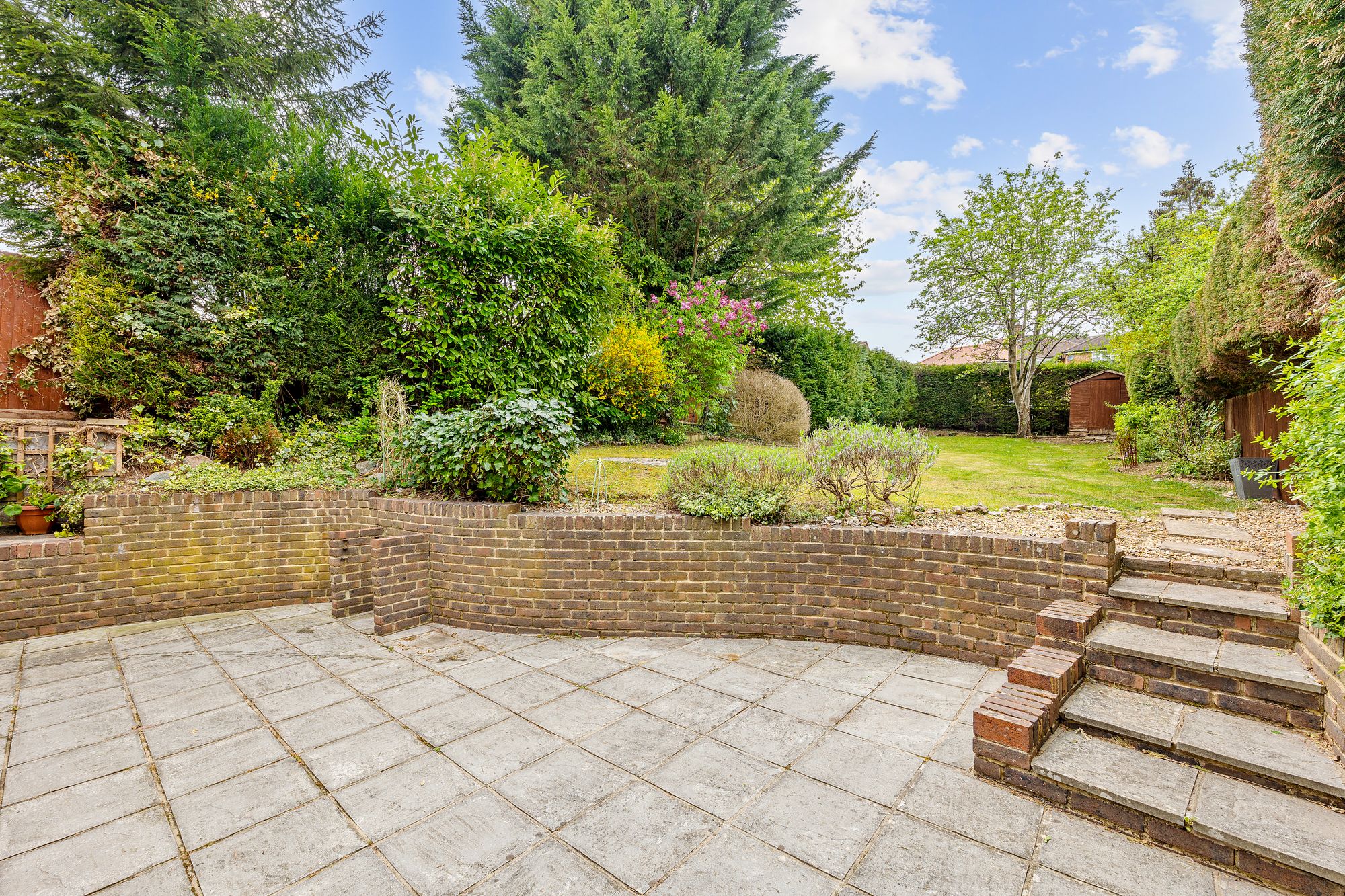 4 bed semi-detached house for sale in Buttermere Gardens, Purley, CR8 - Property Image 2
