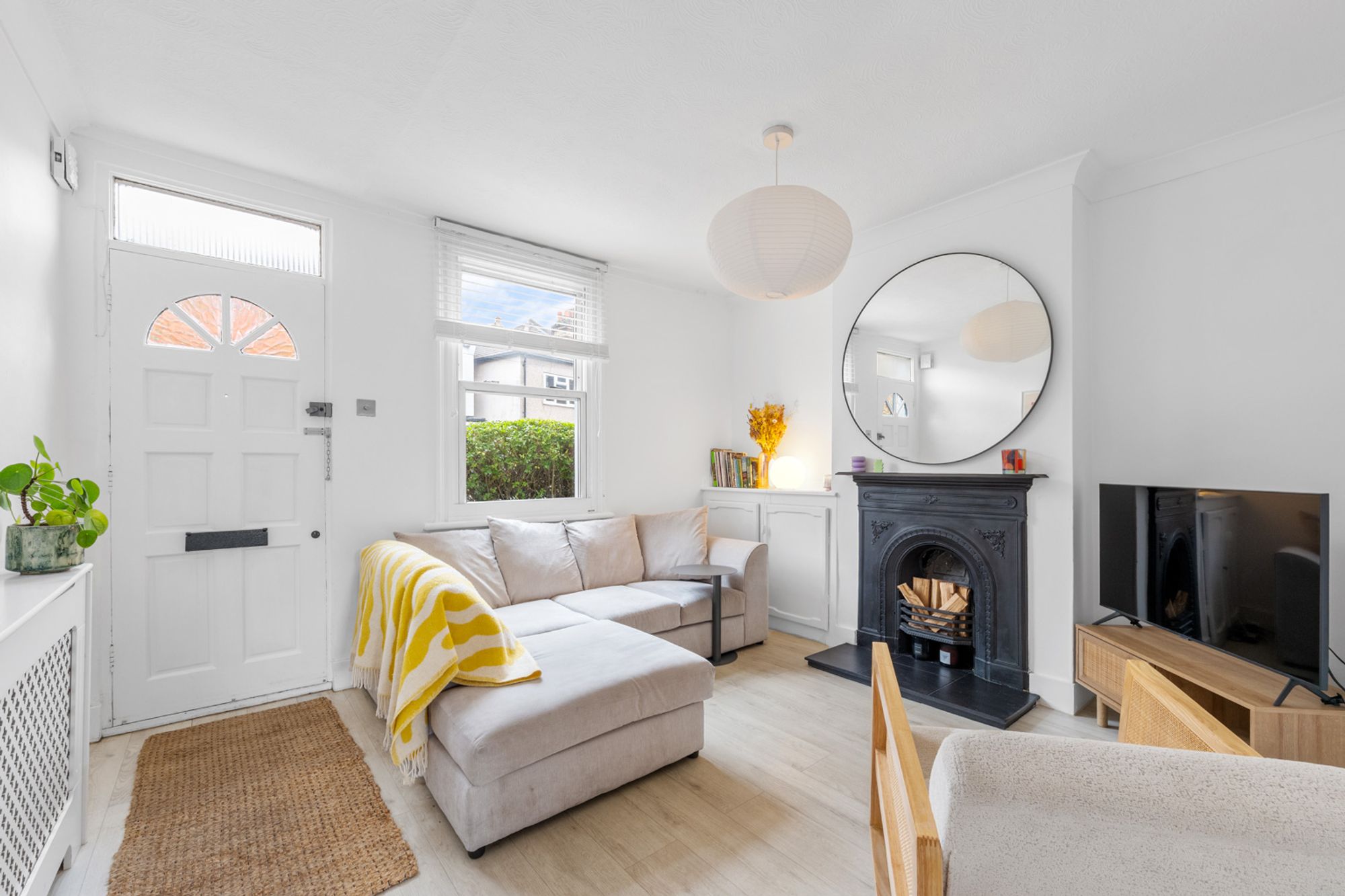 2 bed mid-terraced house for sale in Helder Street, South Croydon, CR2 - Property Image 2