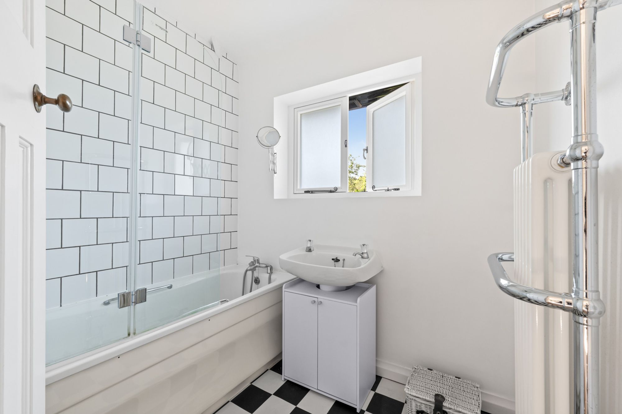 3 bed semi-detached house for sale in Littleheath Road, South Croydon, CR2 - Property Image 3