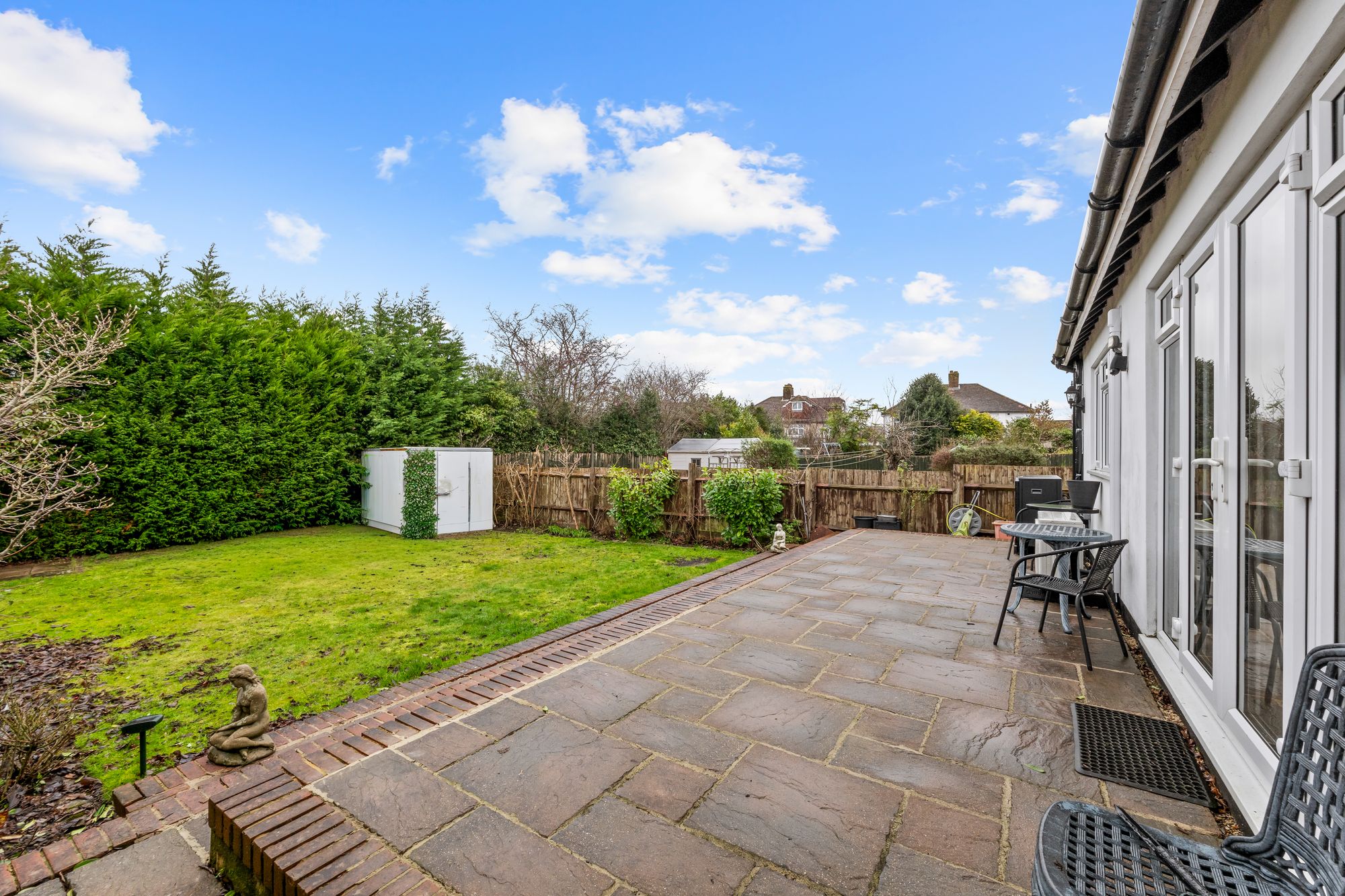 3 bed detached bungalow for sale in Princes Avenue, South Croydon, CR2 - Property Image 11