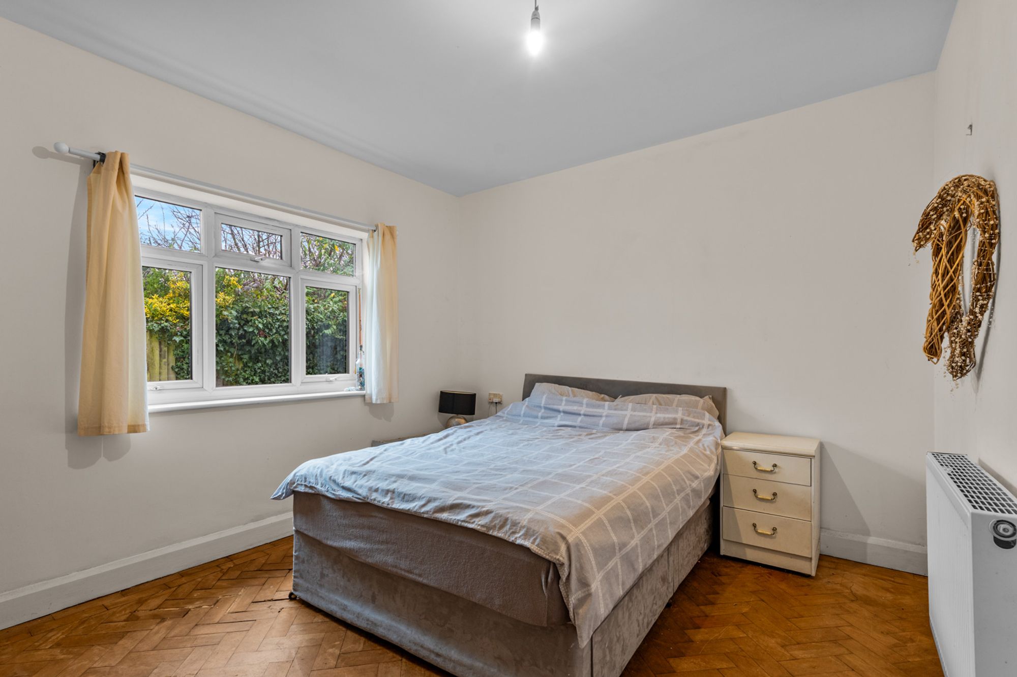 3 bed detached bungalow for sale in Princes Avenue, South Croydon, CR2  - Property Image 23