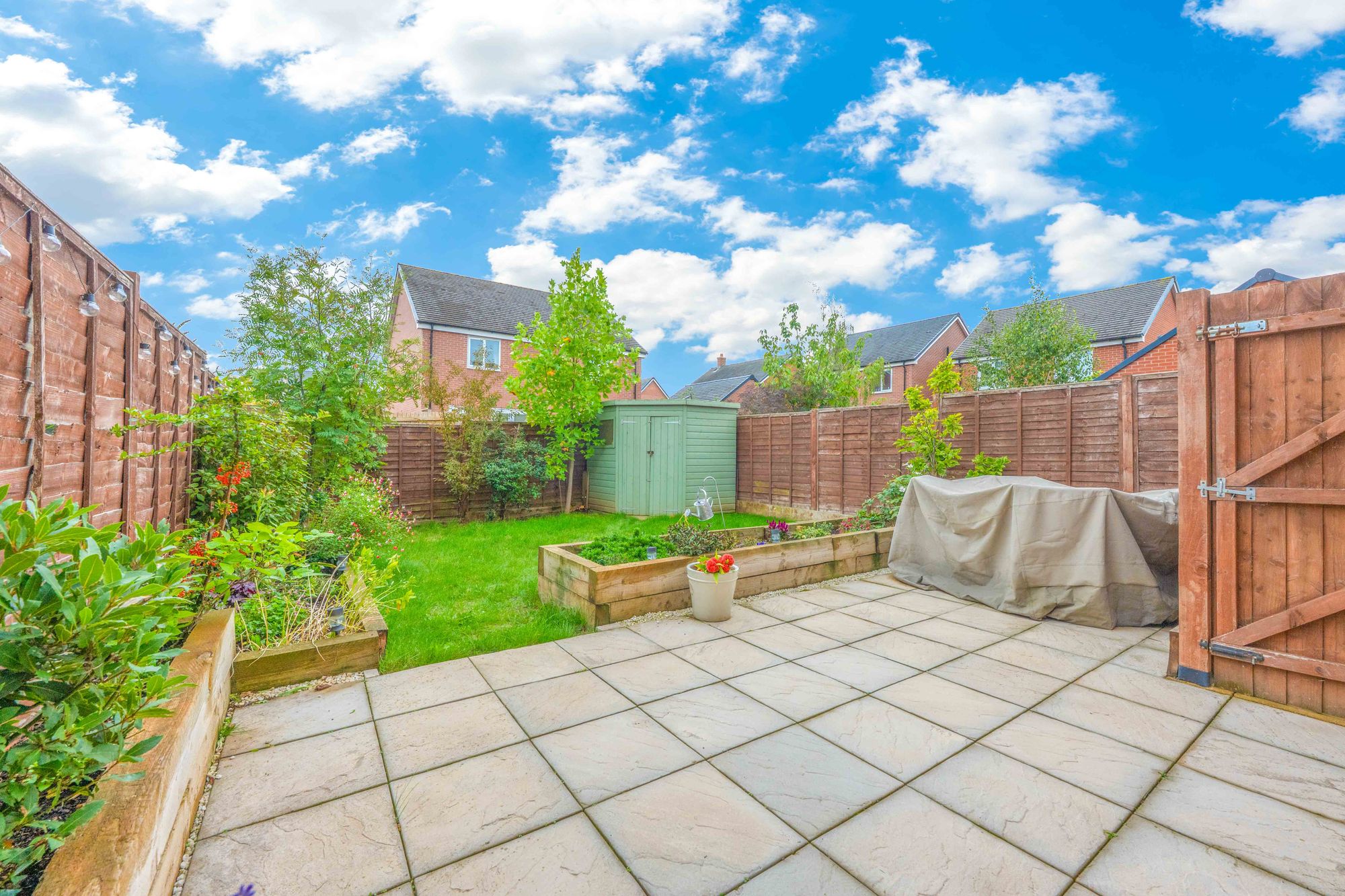 3 bed semi-detached house for sale in Willow Way, Meon Vale, CV37  - Property Image 8