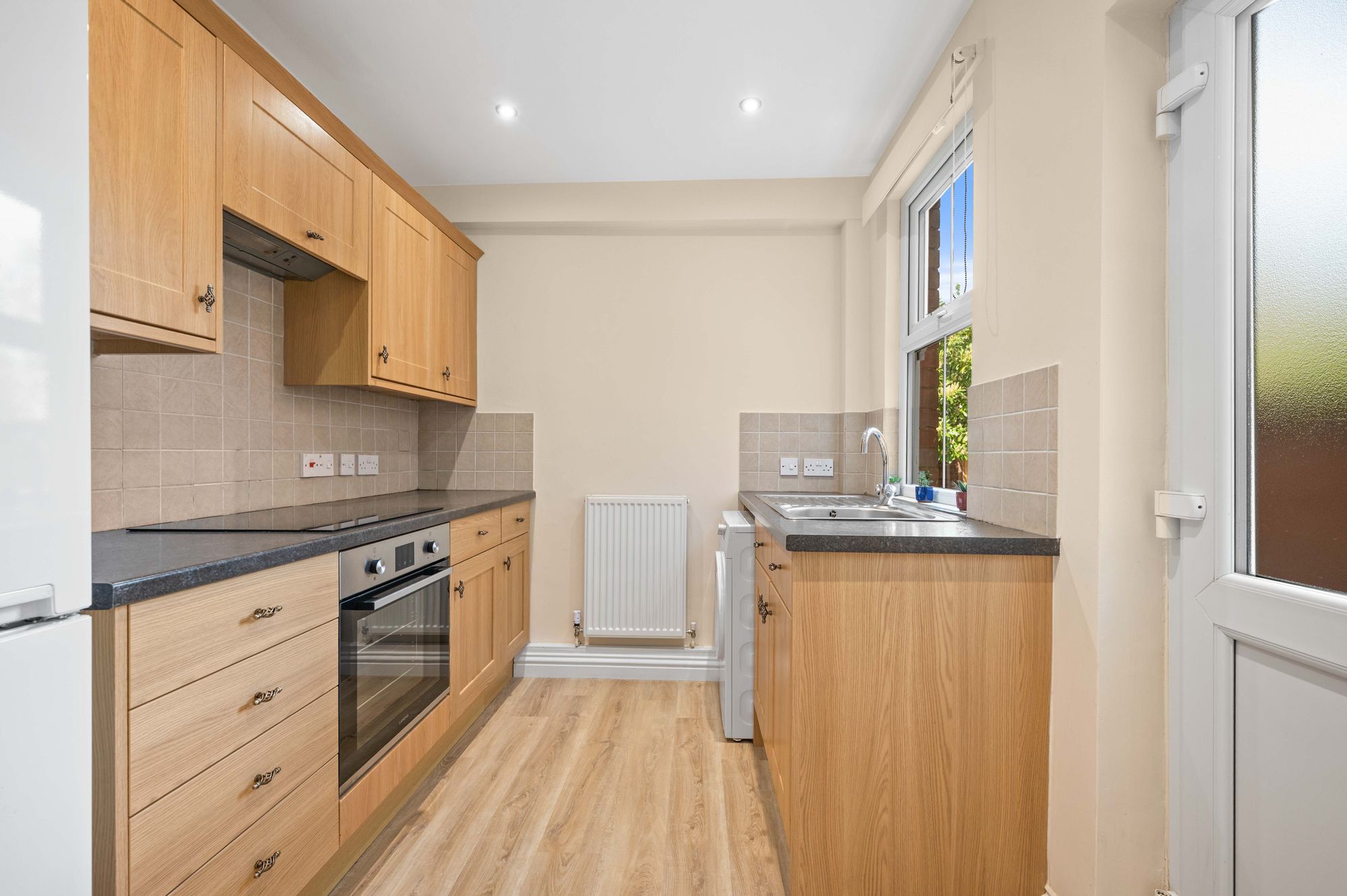 2 bed terraced house for sale in Vine Lane, Warwick, CV34  - Property Image 4