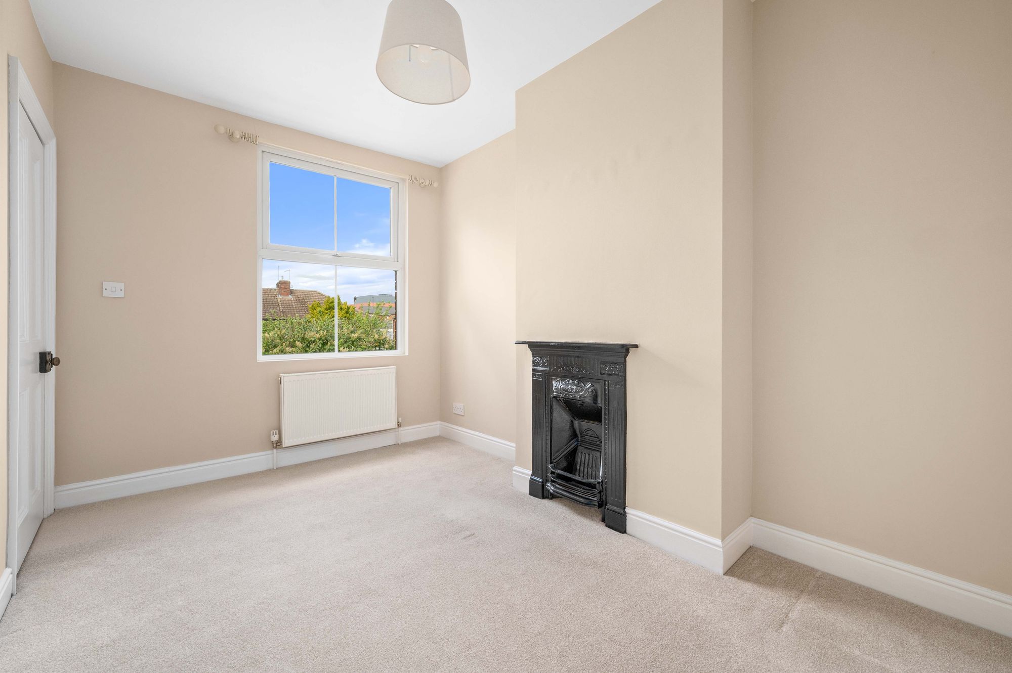 2 bed terraced house for sale in Vine Lane, Warwick, CV34 5
