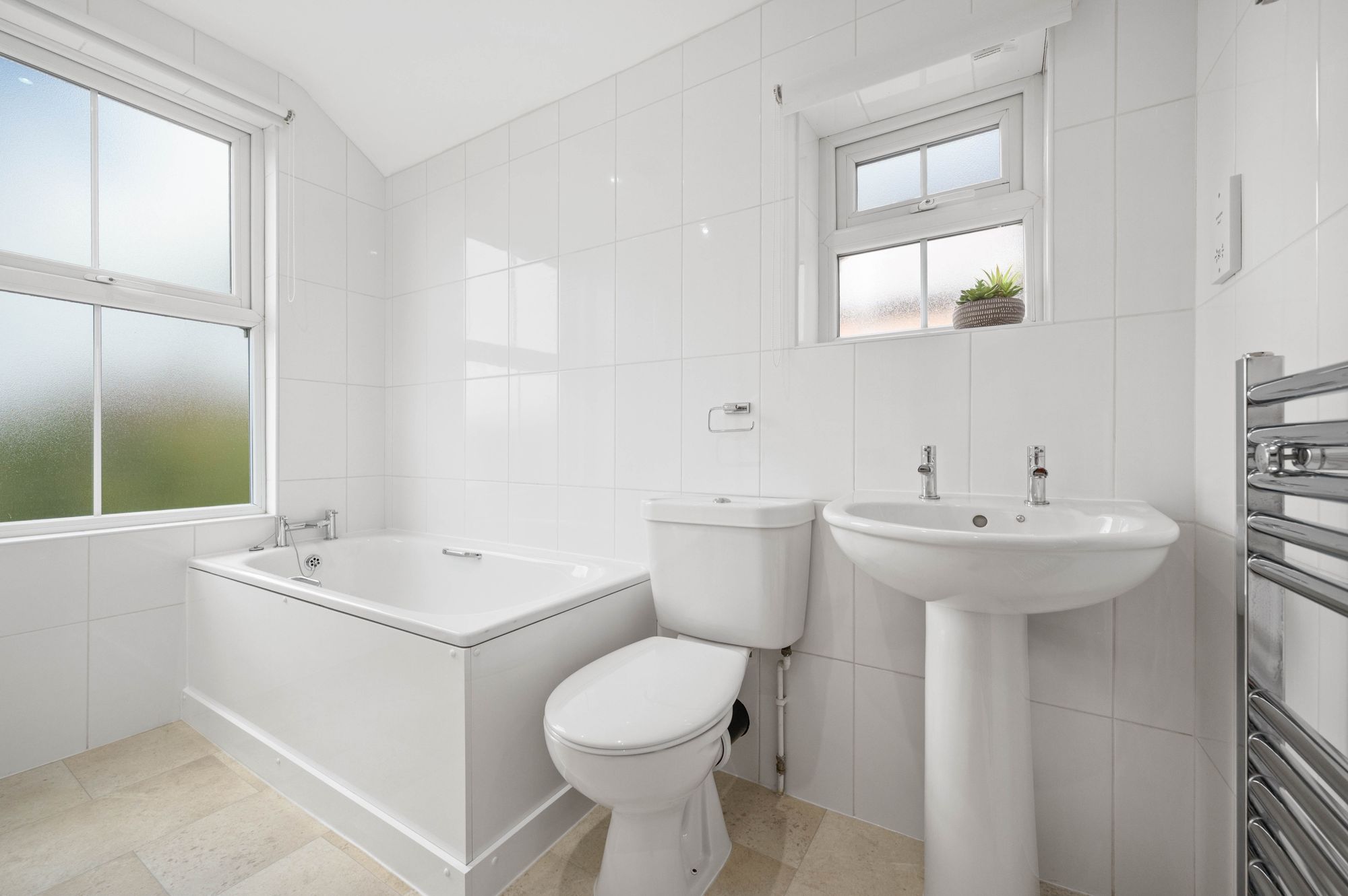 2 bed terraced house for sale in Vine Lane, Warwick, CV34 6