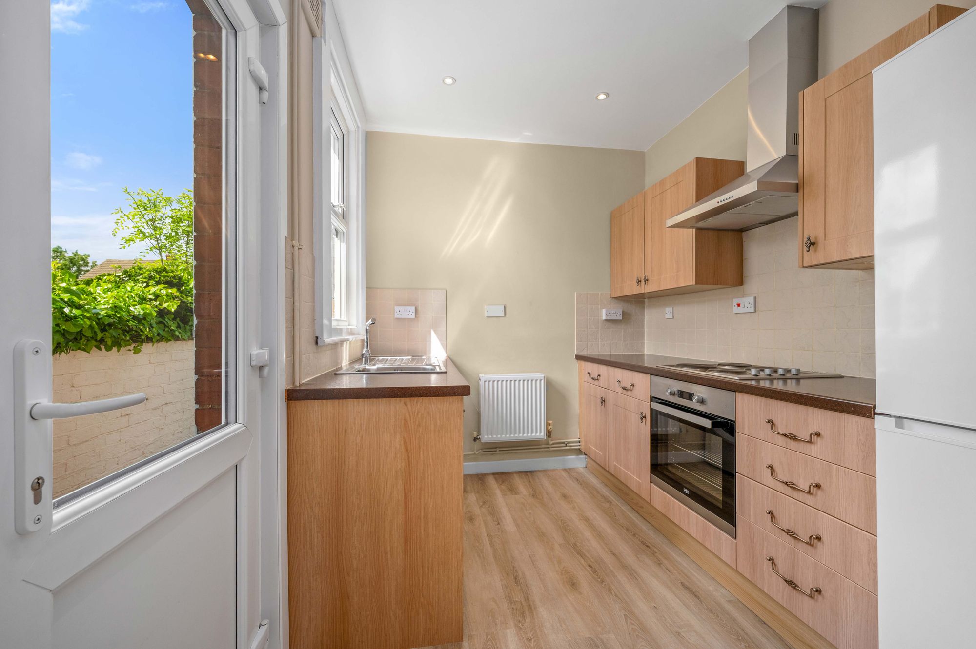 2 bed terraced house for sale in Vine Lane, Warwick, CV34  - Property Image 5