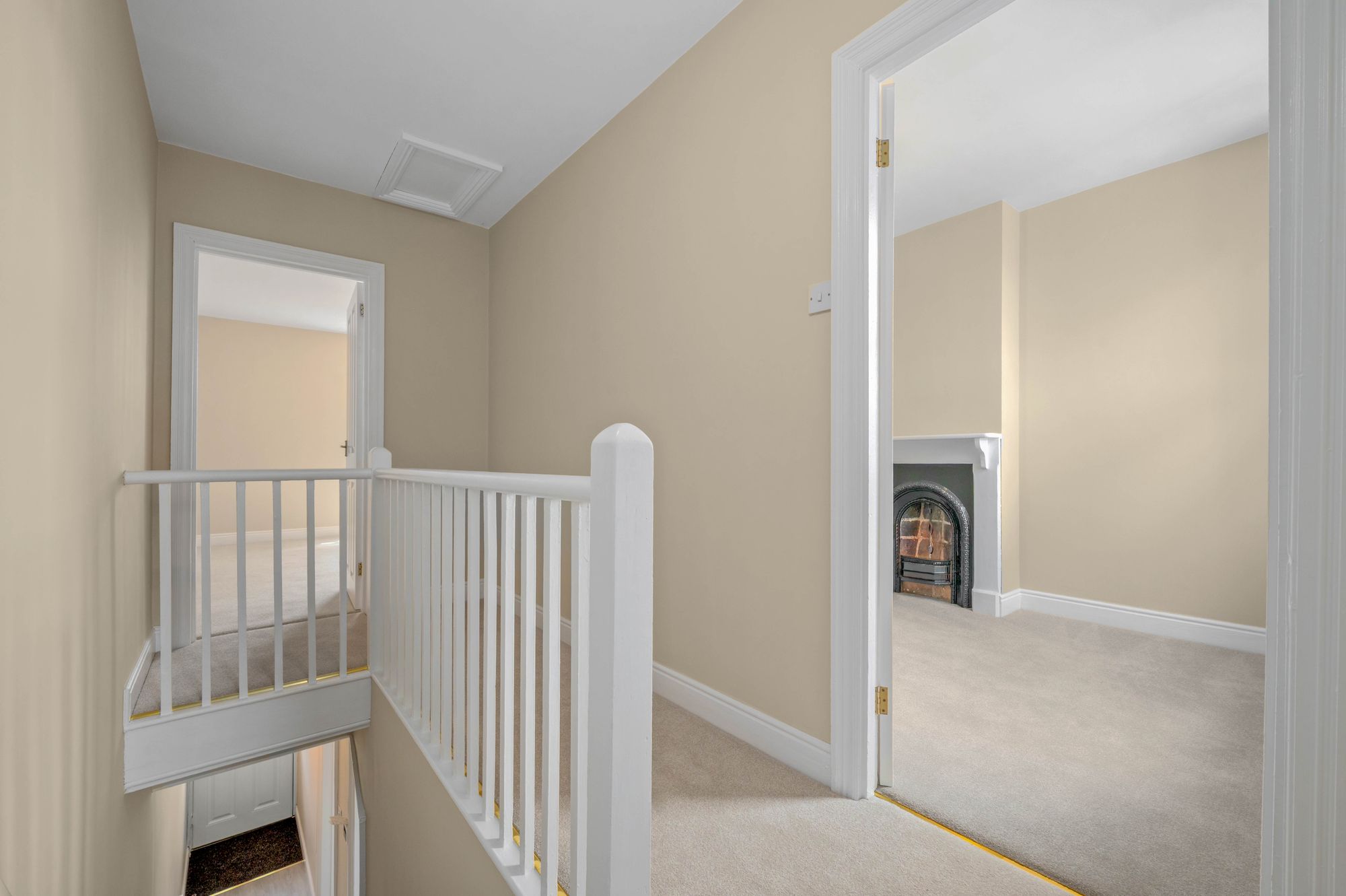 2 bed terraced house for sale in Vine Lane, Warwick, CV34  - Property Image 9