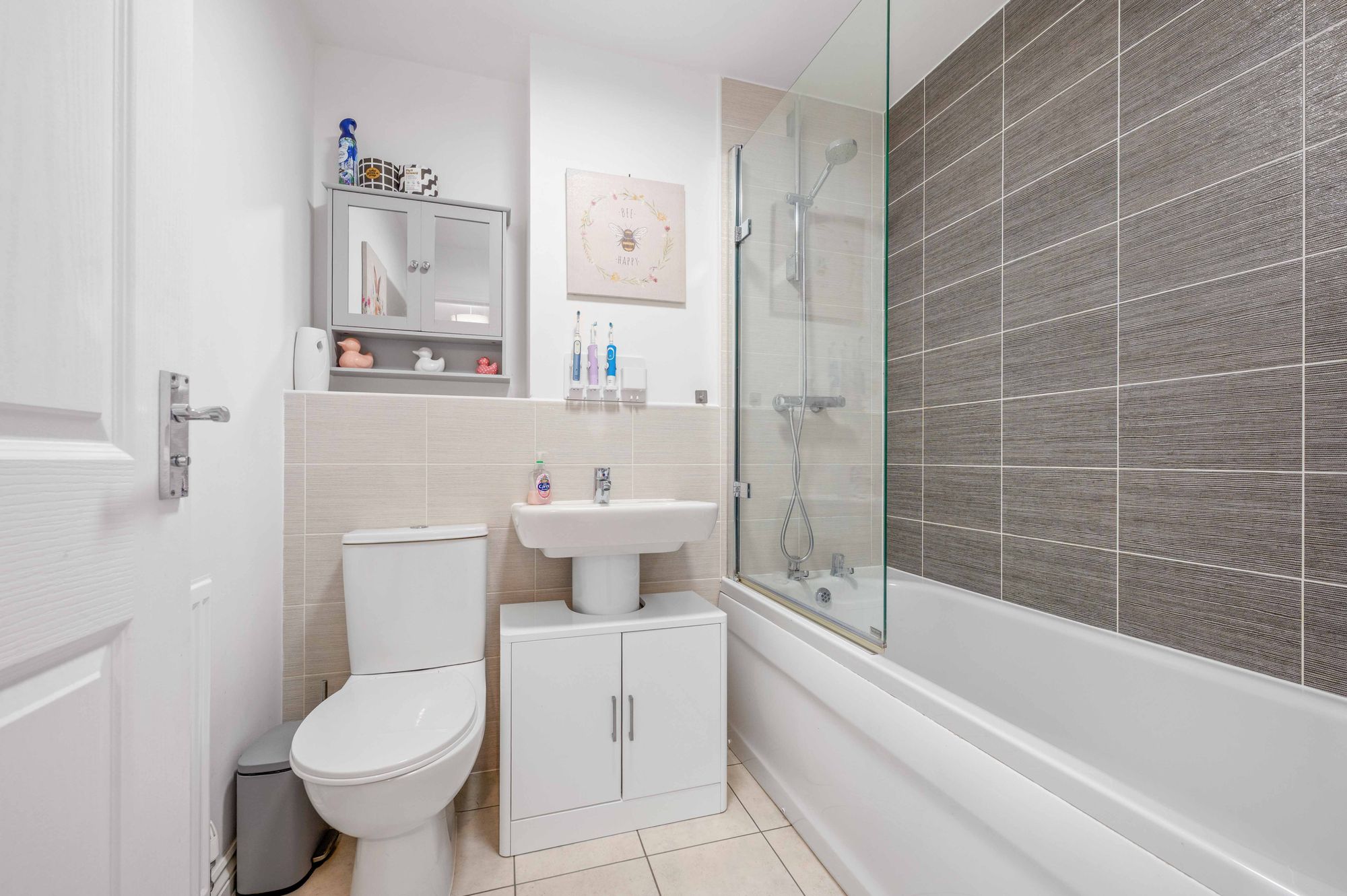 4 bed detached house for sale in Woodchester Drive, Stratford-Upon-Avon, CV37  - Property Image 17