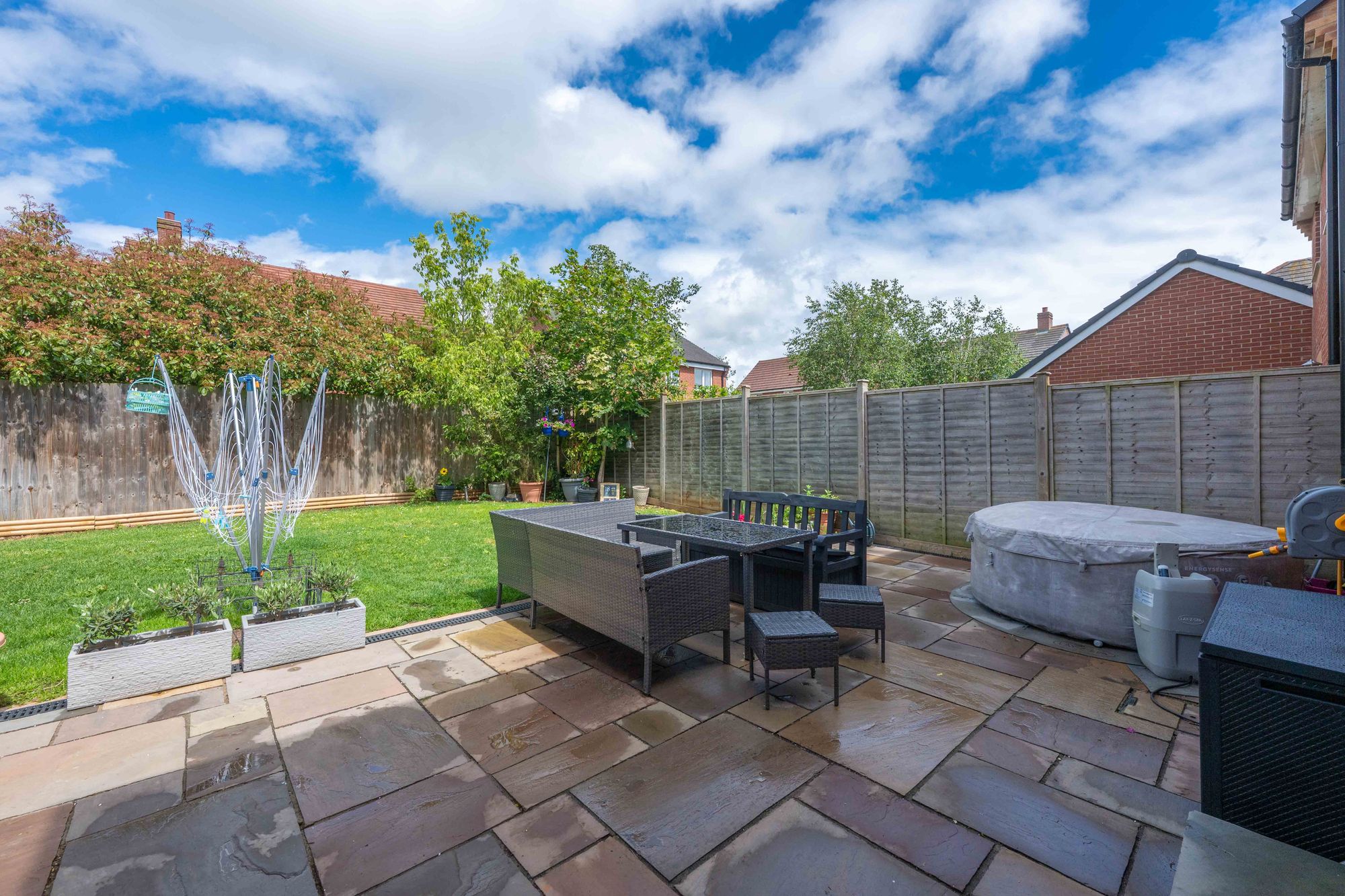 4 bed detached house for sale in Woodchester Drive, Stratford-Upon-Avon, CV37 18