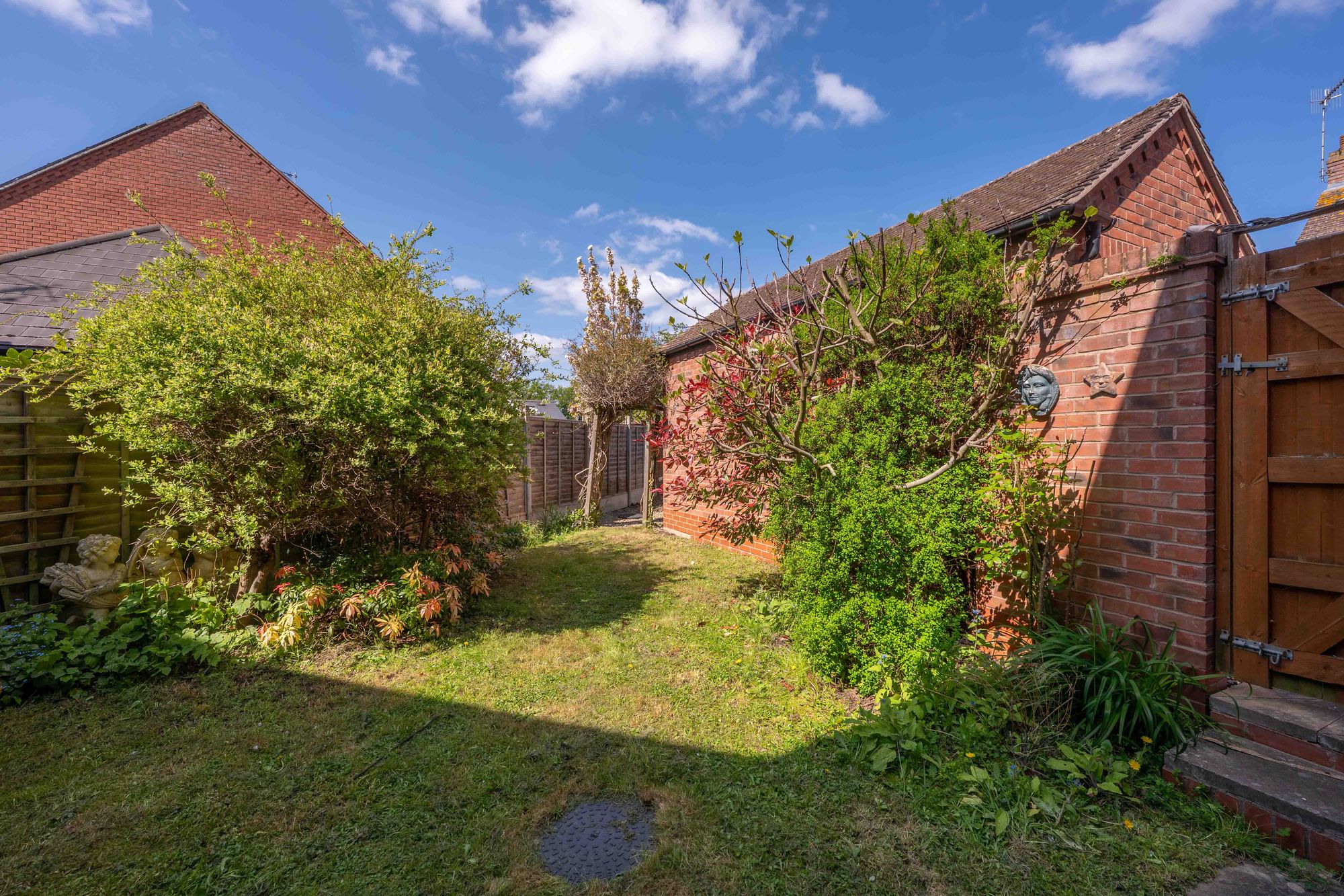 3 bed semi-detached house for sale in Milton Road, Stratford-Upon-Avon, CV37  - Property Image 15