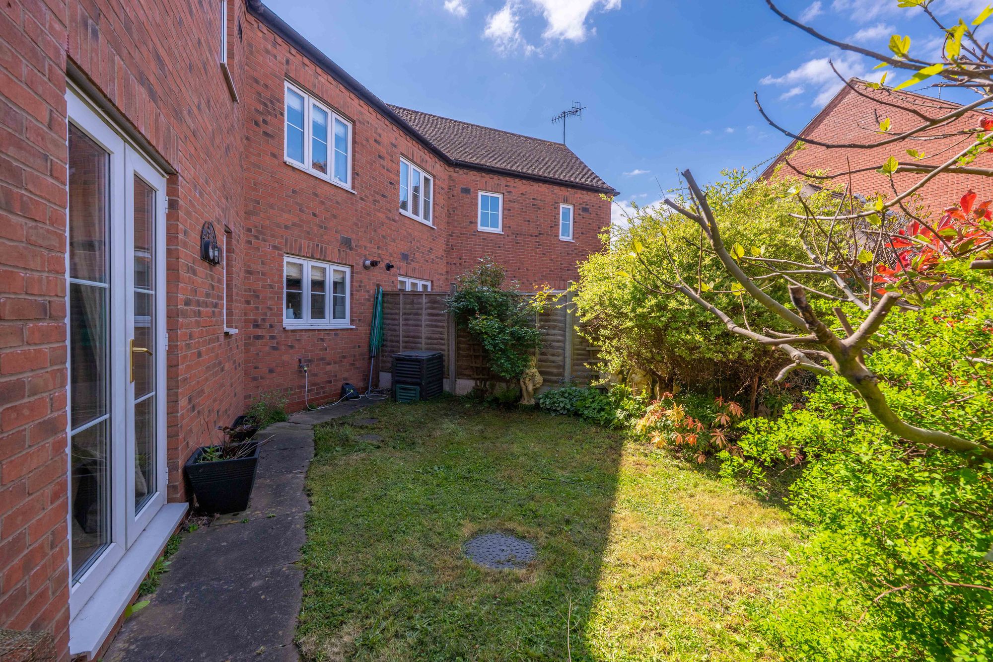 3 bed semi-detached house for sale in Milton Road, Stratford-Upon-Avon, CV37  - Property Image 18