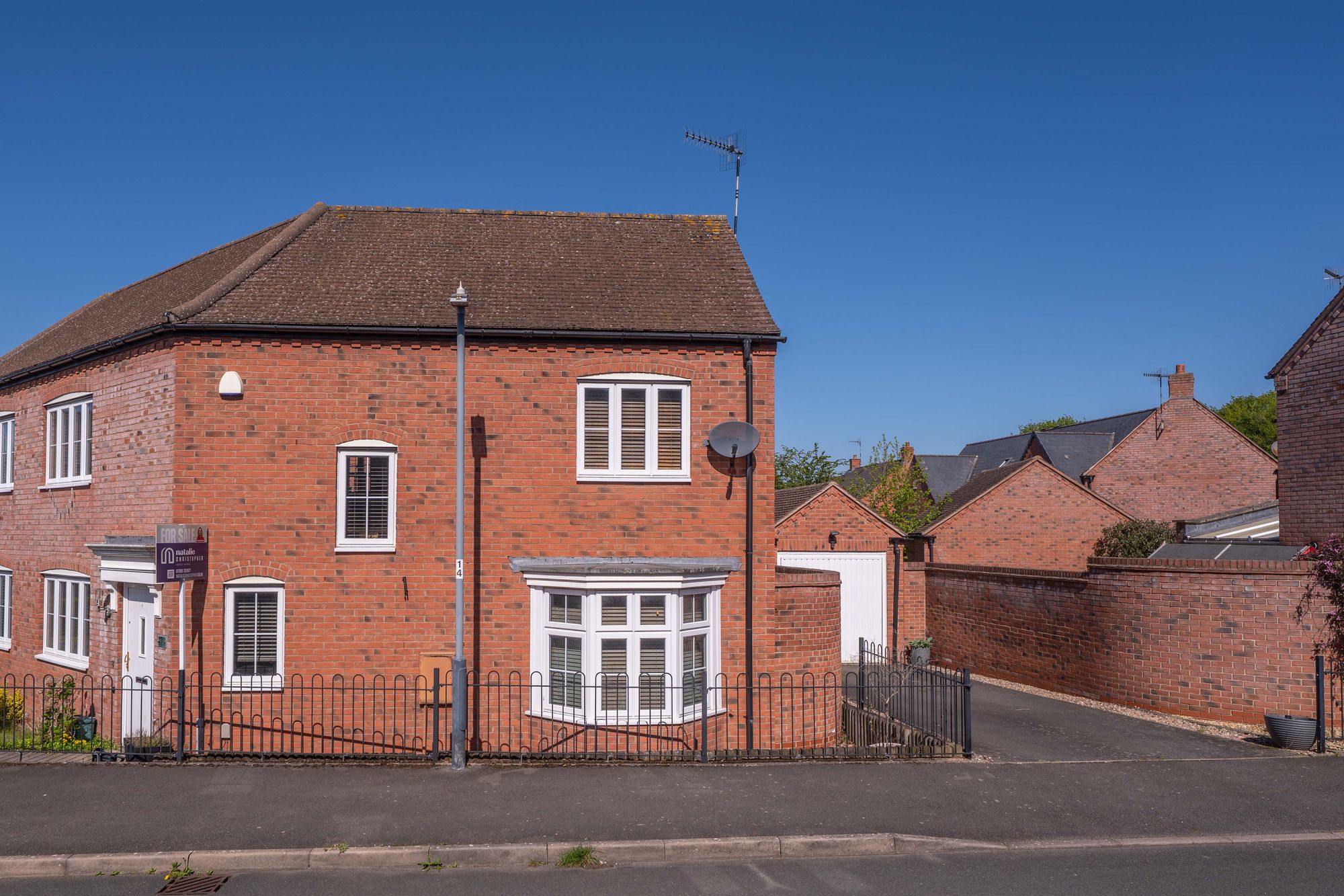 3 bed semi-detached house for sale in Milton Road, Stratford-Upon-Avon, CV37 20