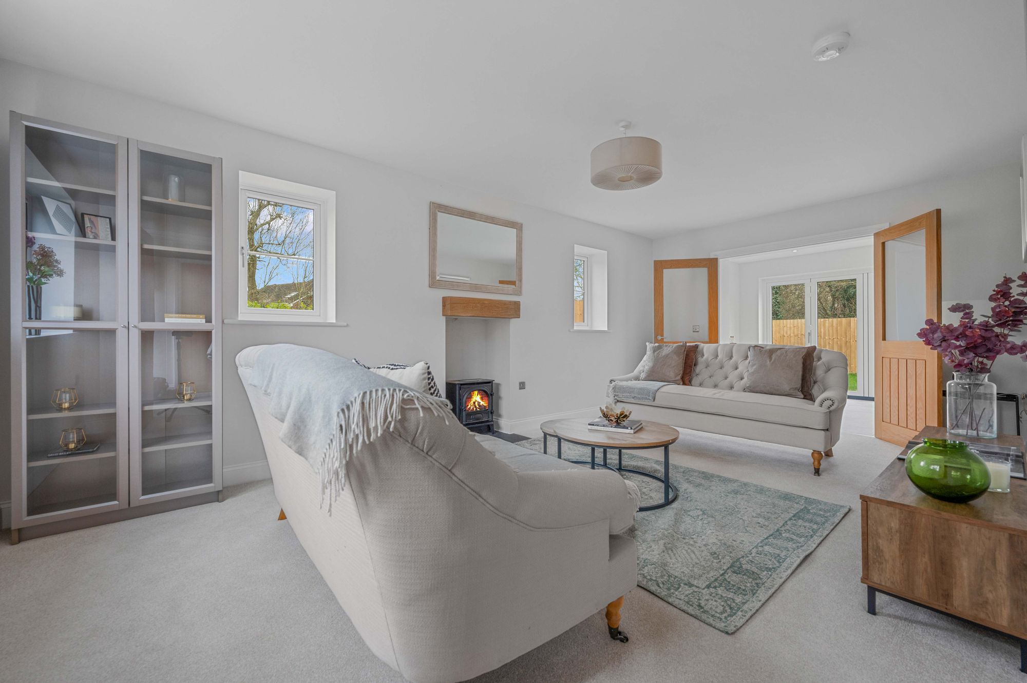 5 bed detached house for sale in Spa Farm Court, Stratford-Upon-Avon, CV37  - Property Image 2