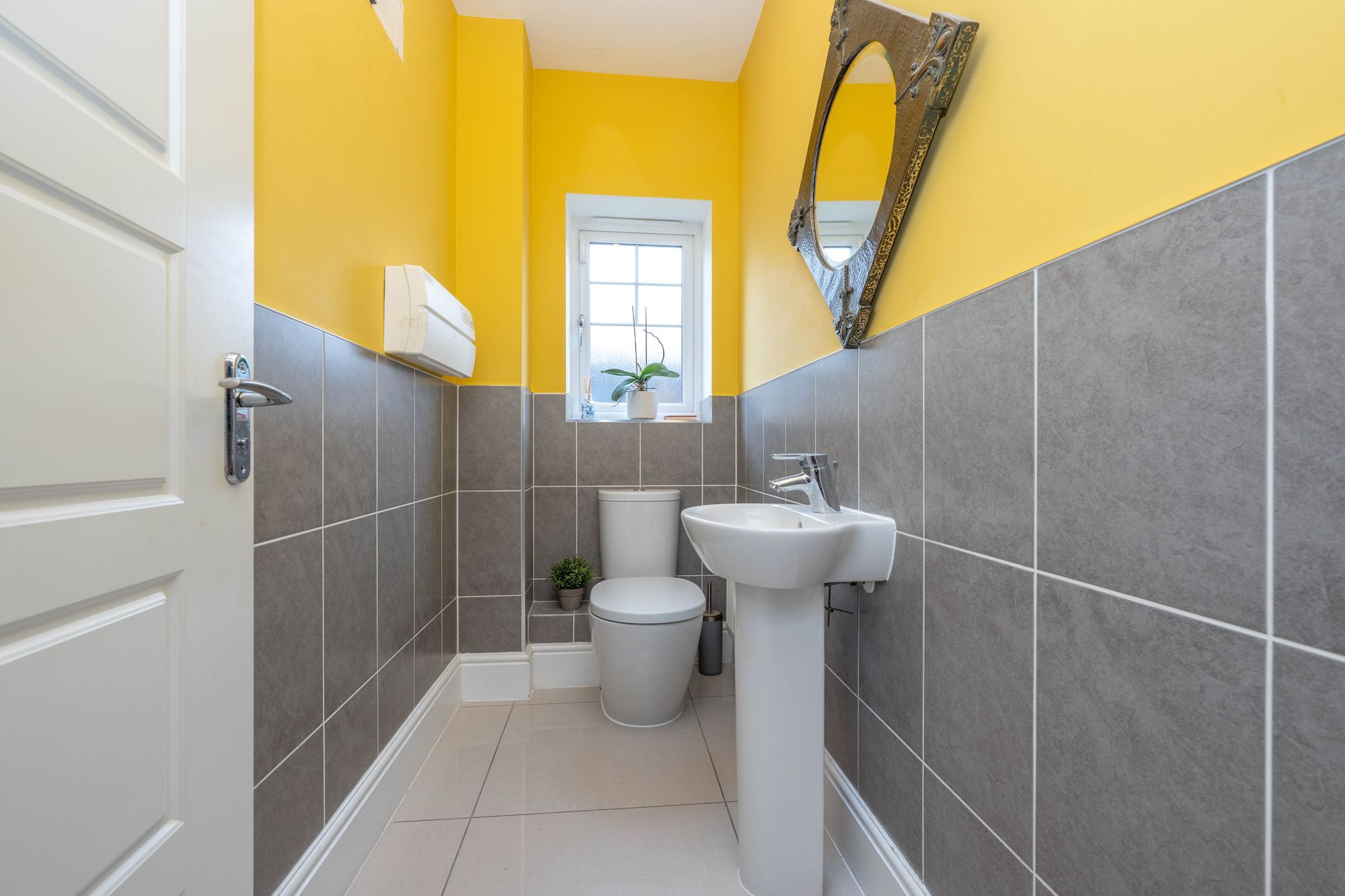 5 bed detached house for sale in The Spinney, Hampton Lucy, CV35 10