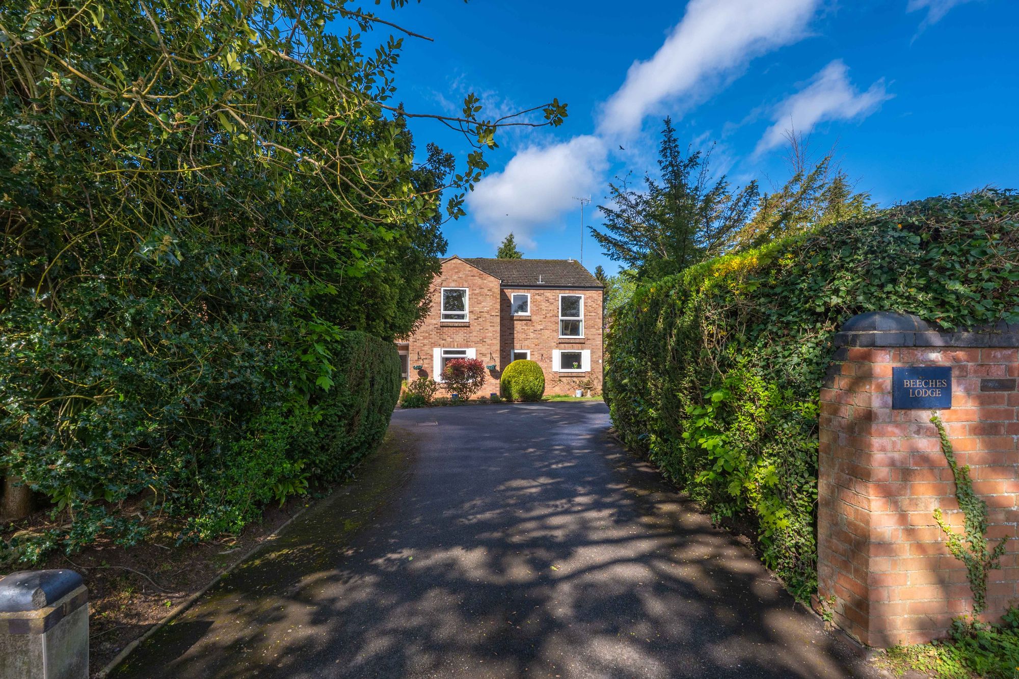 3 bed apartment for sale in Welcombe Road, The Beeches, CV37 18