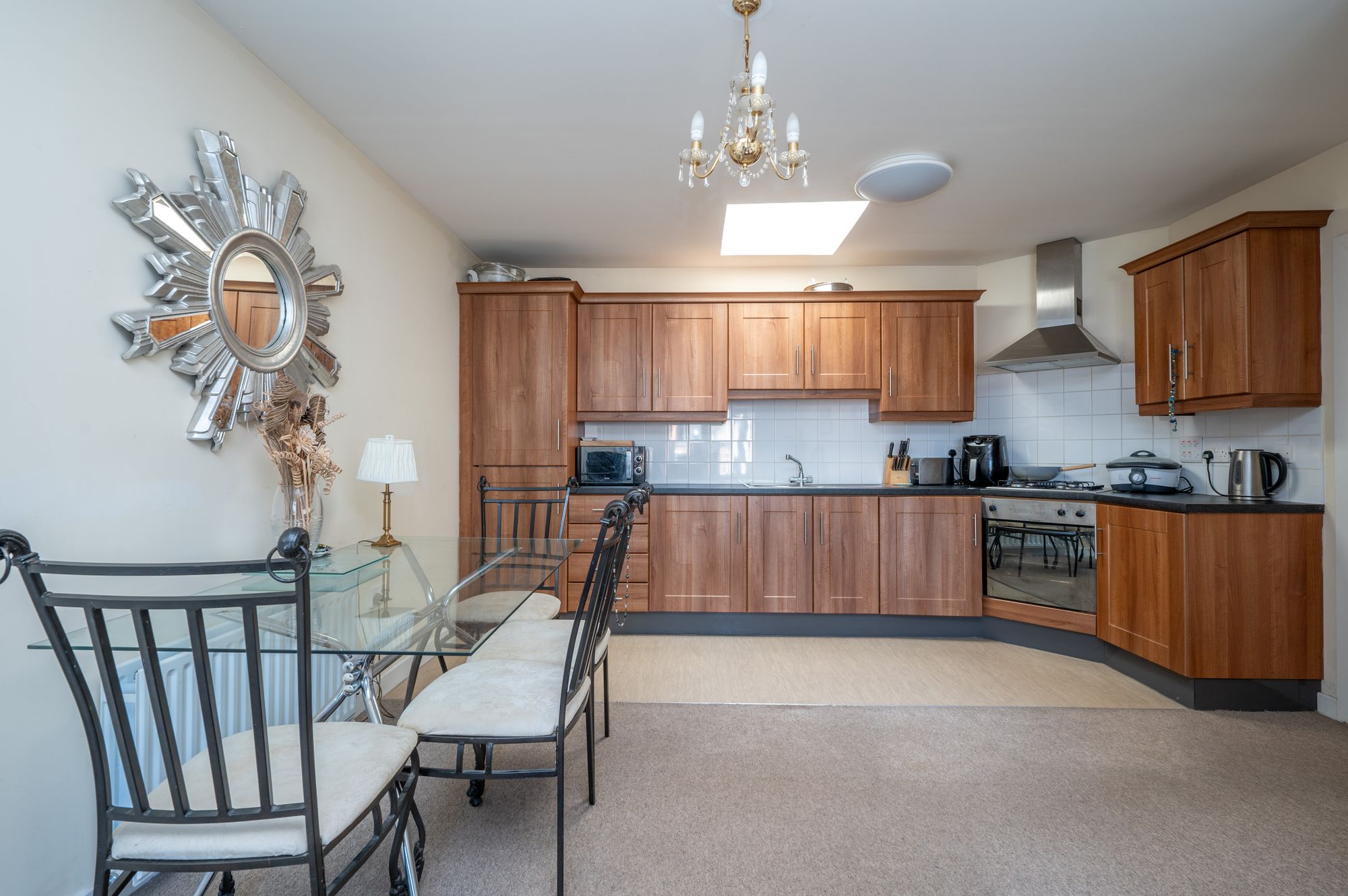 2 bed apartment for sale in Coten End, Warwick, CV34 2