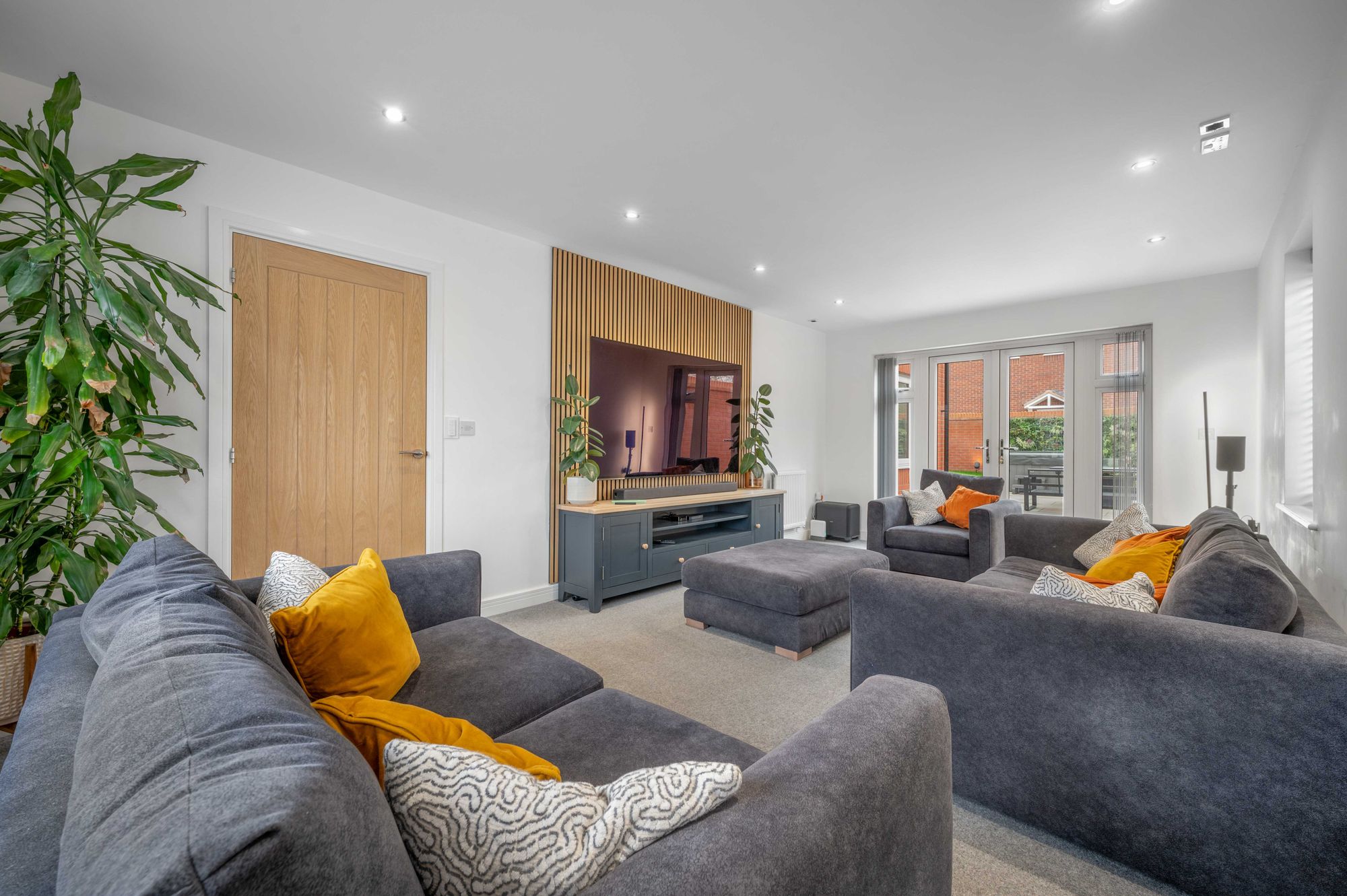 4 bed detached house for sale in Kensington Close, Stratford-Upon-Avon, CV37 1