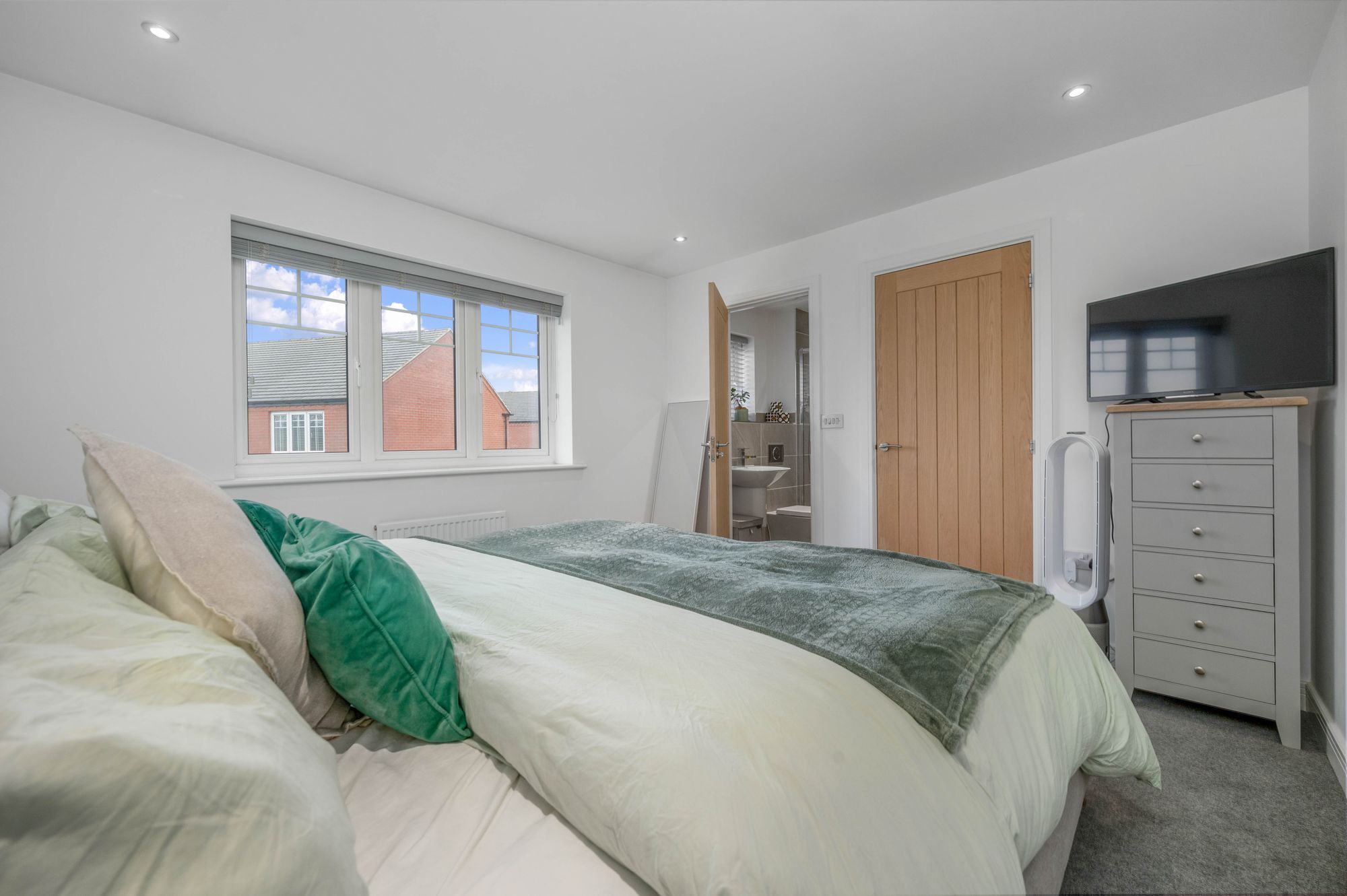 4 bed detached house for sale in Kensington Close, Stratford-Upon-Avon, CV37  - Property Image 19