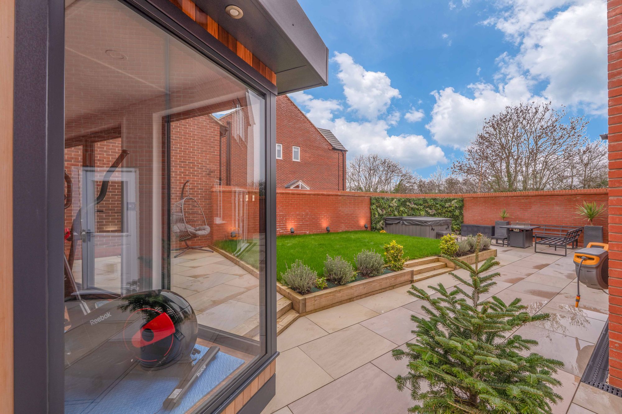 4 bed detached house for sale in Kensington Close, Stratford-Upon-Avon, CV37  - Property Image 27