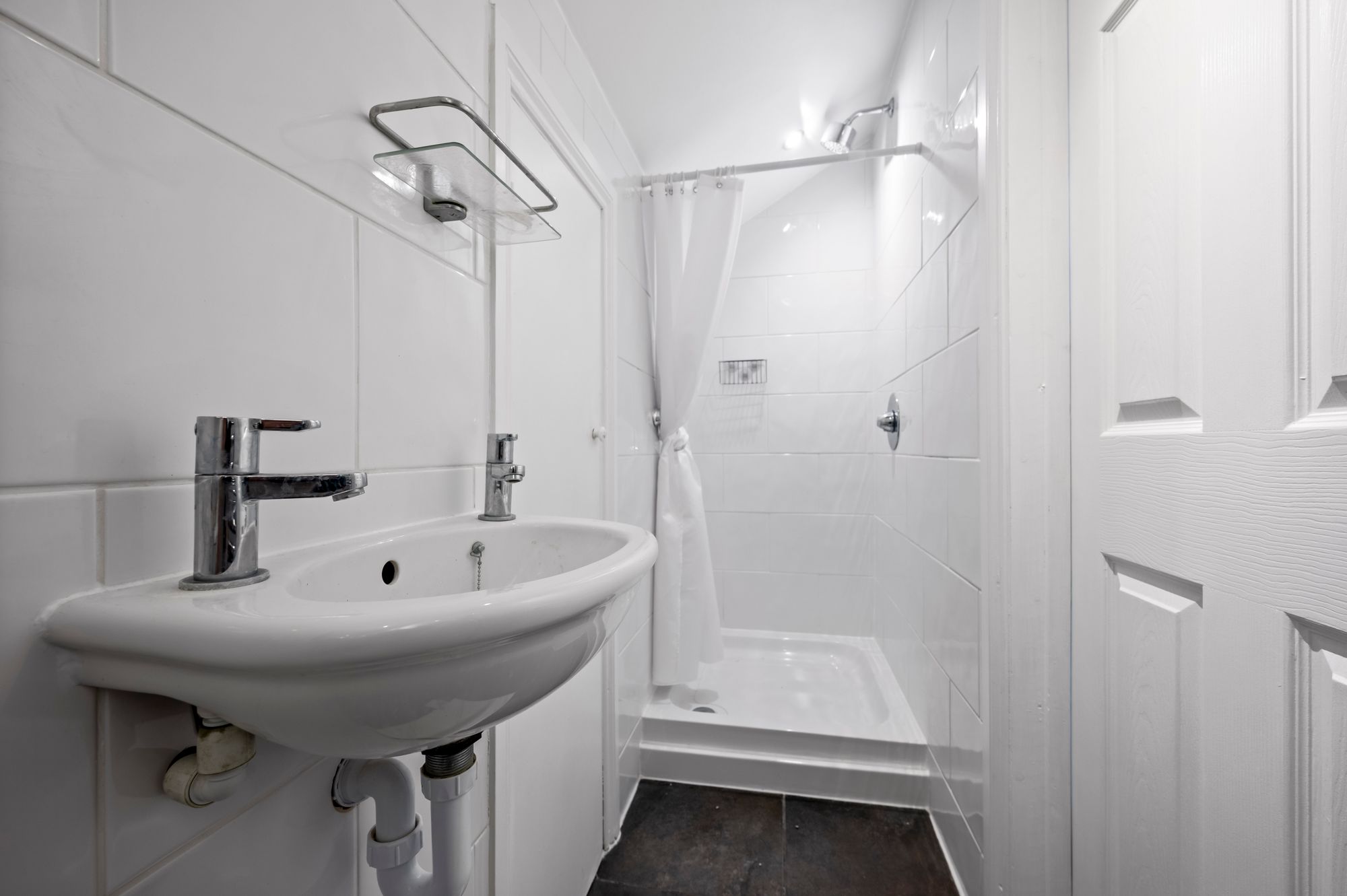 3 bed for sale in Barford Approach, Whitnash, CV31  - Property Image 11