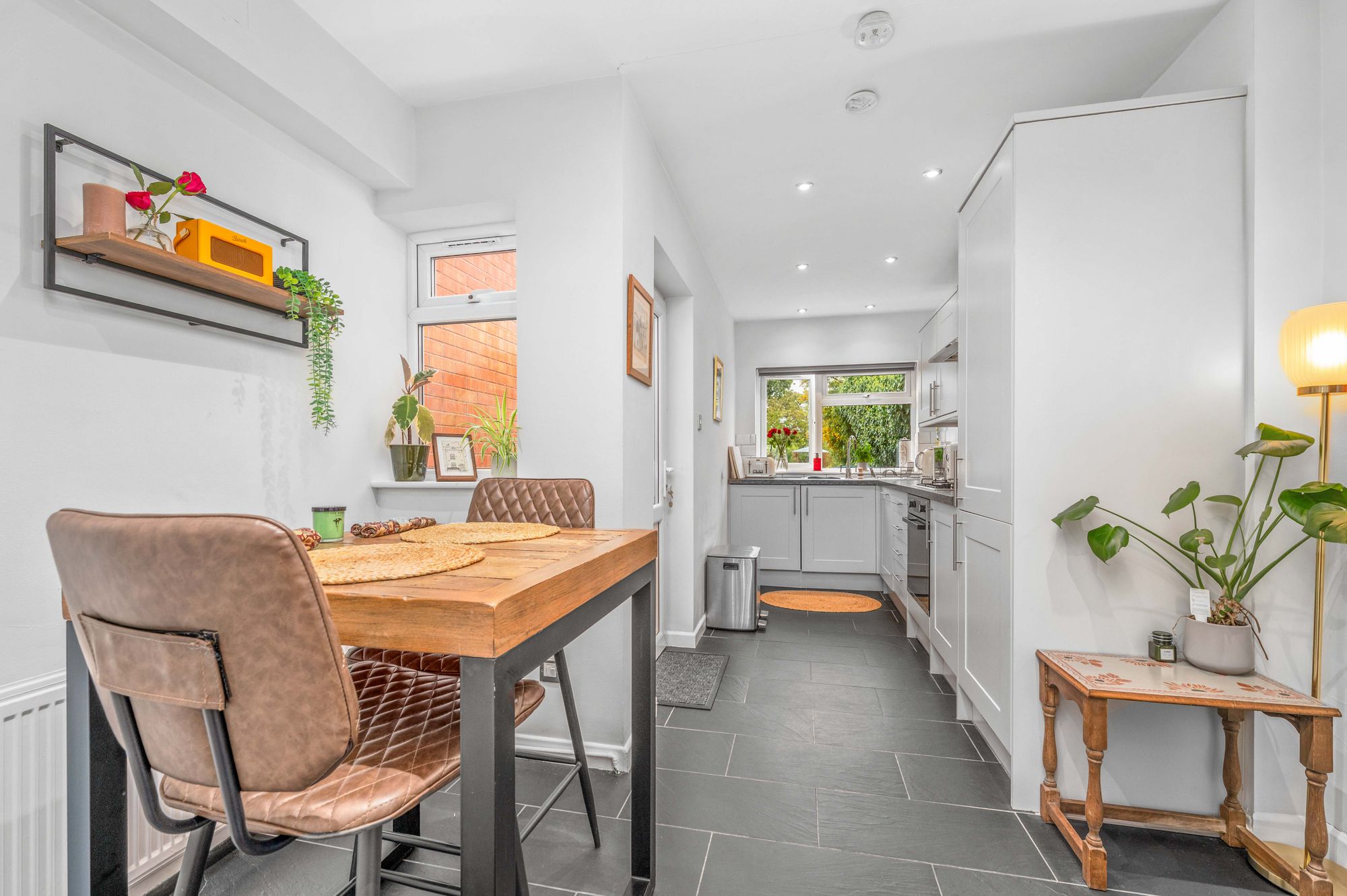 2 bed mid-terraced house for sale in Clopton Road, Stratford-Upon-Avon, CV37  - Property Image 3