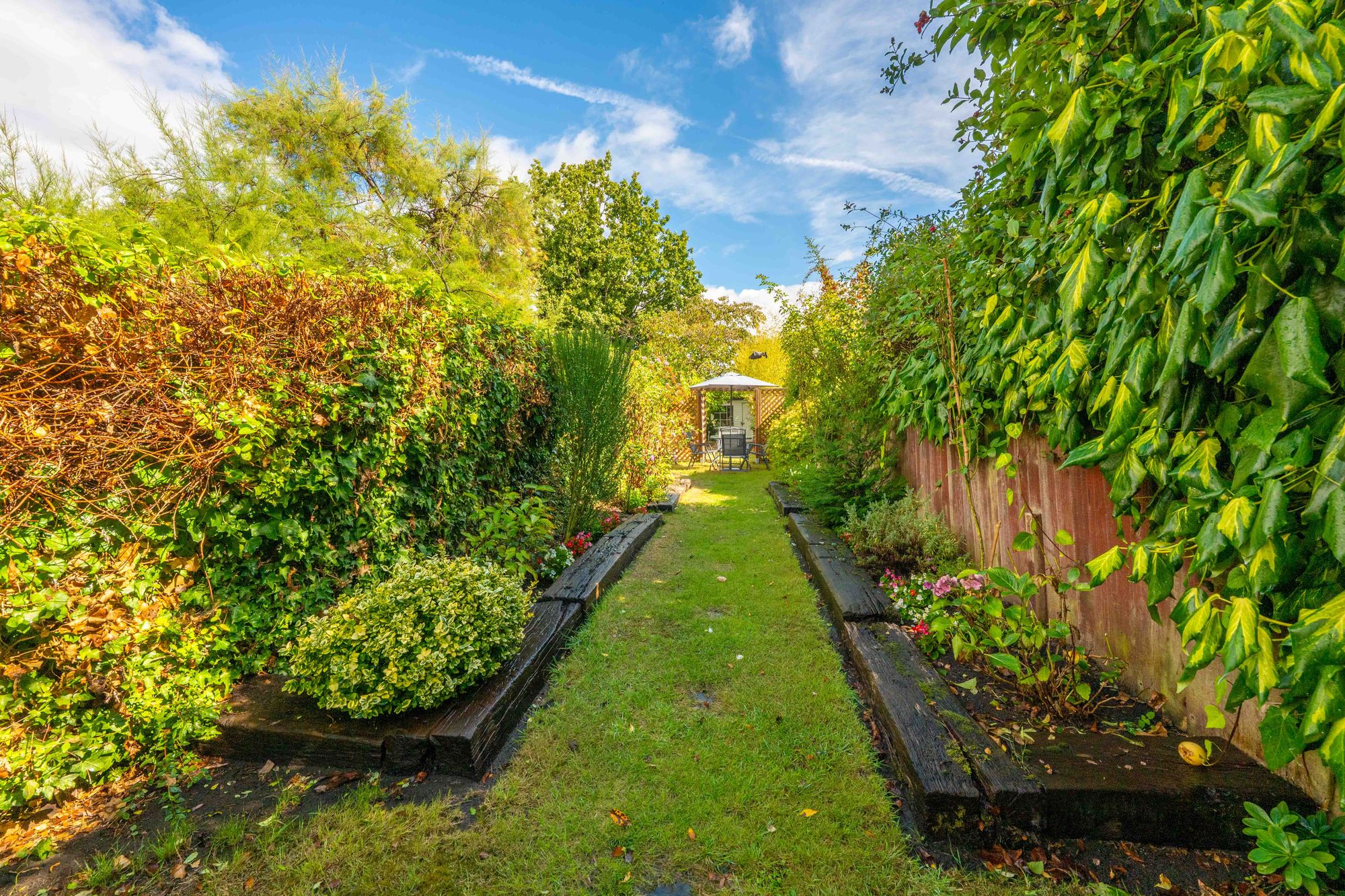 2 bed mid-terraced house for sale in Clopton Road, Stratford-Upon-Avon, CV37  - Property Image 4