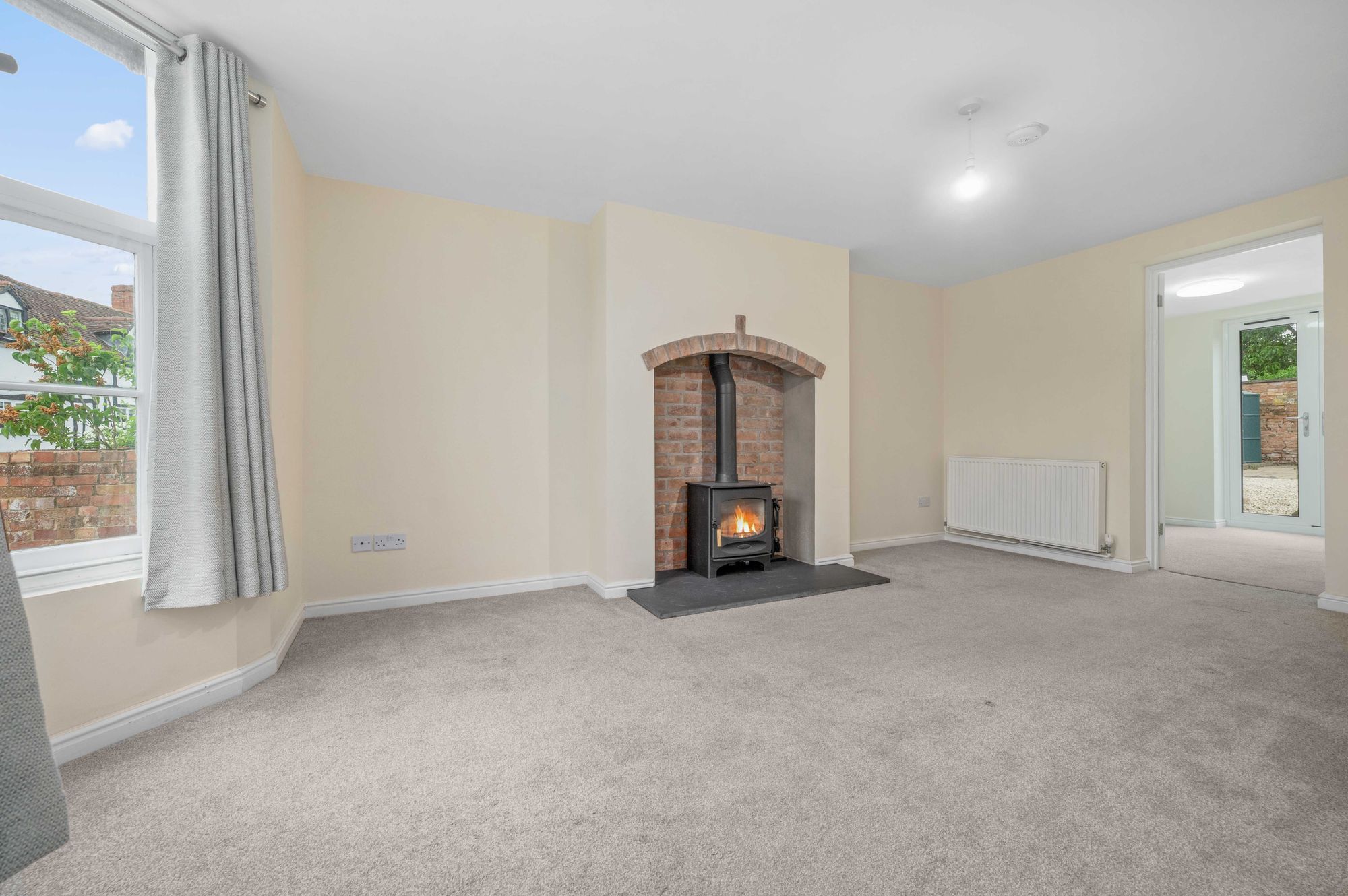 3 bed semi-detached house for sale in Norton Lindsey, Warwick, CV35 4