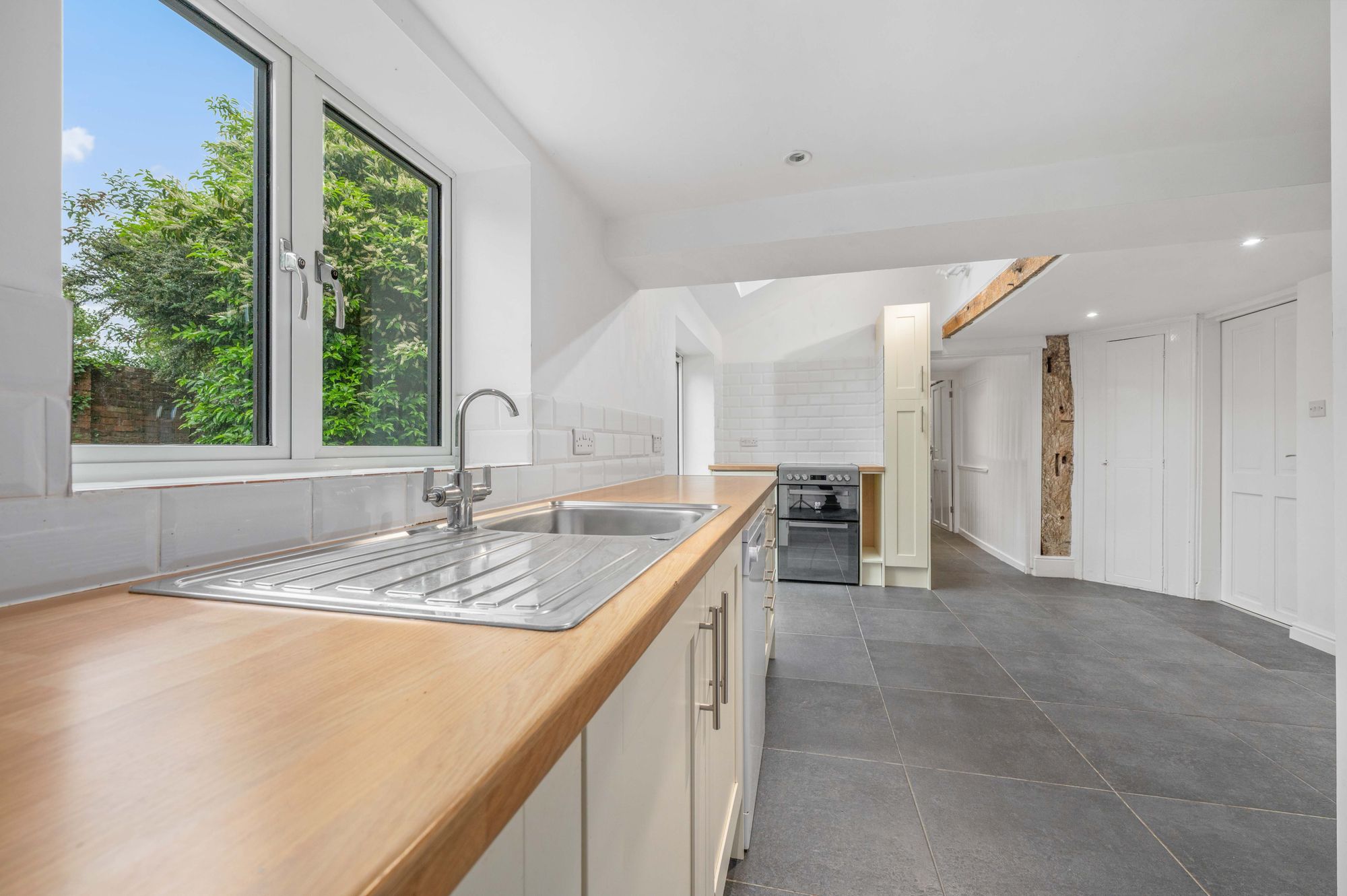 3 bed semi-detached house for sale in Norton Lindsey, Warwick, CV35 8