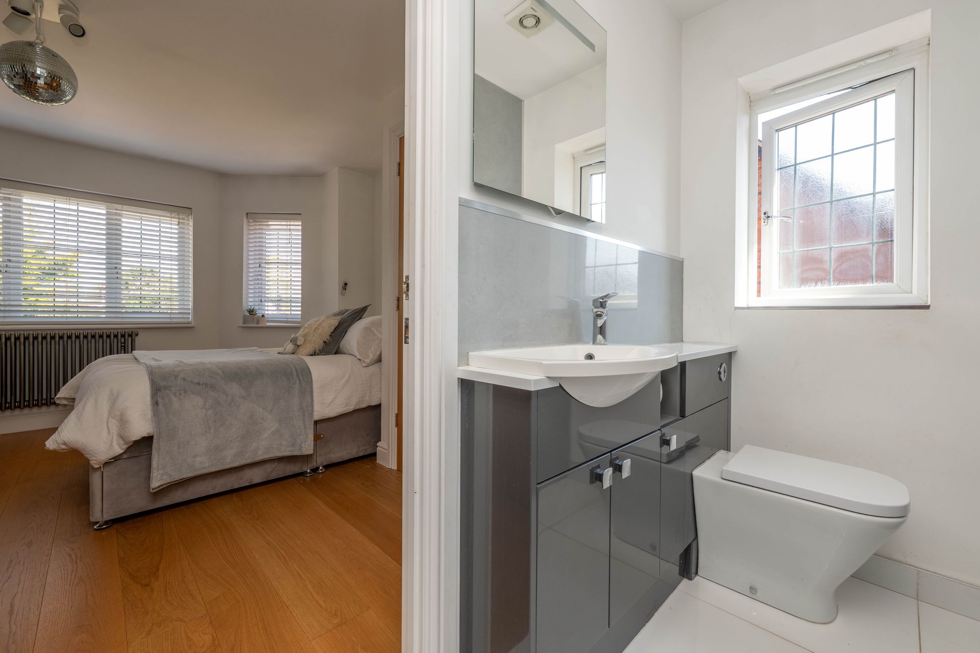 5 bed detached house for sale in Darlow Drive, Stratford-Upon-Avon, CV37 32