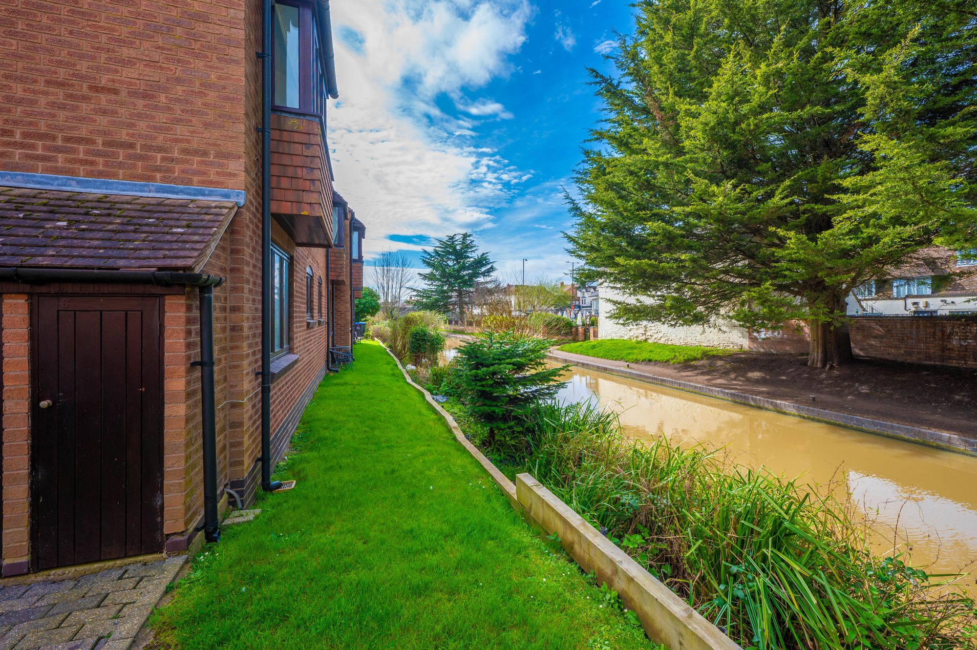 Flat for sale in Bancroft Place, Stratford-Upon-Avon, CV37 12