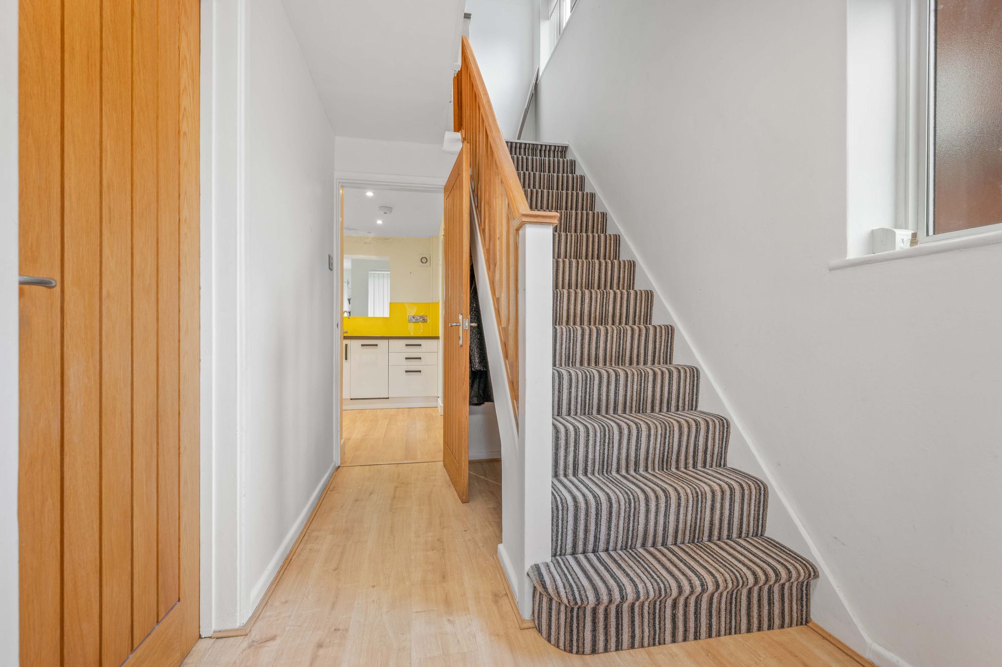 3 bed terraced house for sale in South Green Drive, Stratford-Upon-Avon, CV37  - Property Image 12