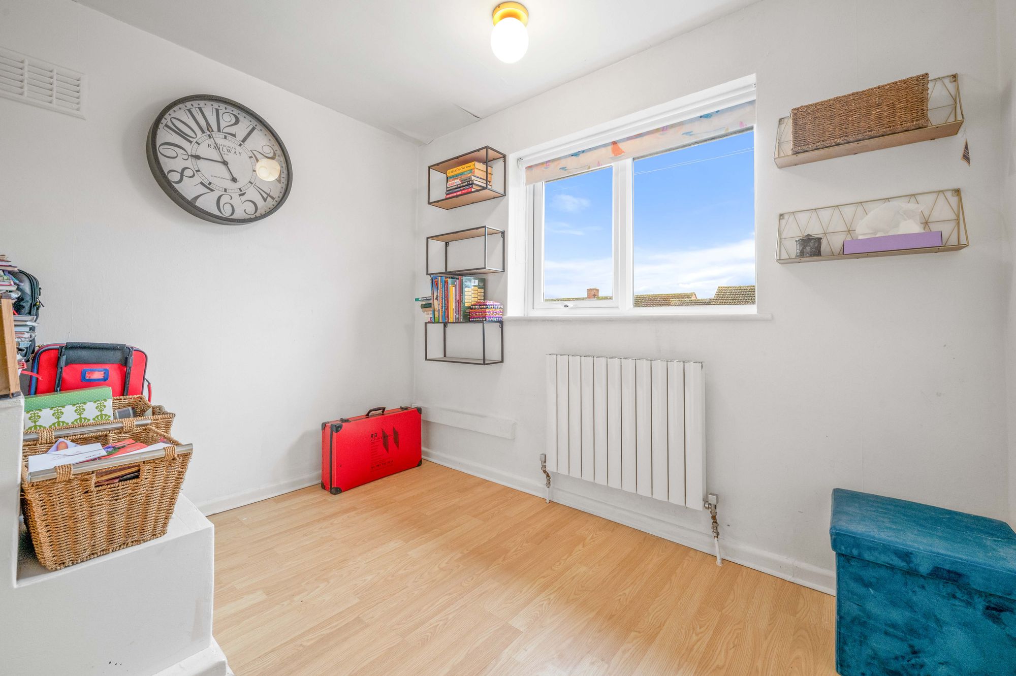3 bed terraced house for sale in South Green Drive, Stratford-Upon-Avon, CV37  - Property Image 8