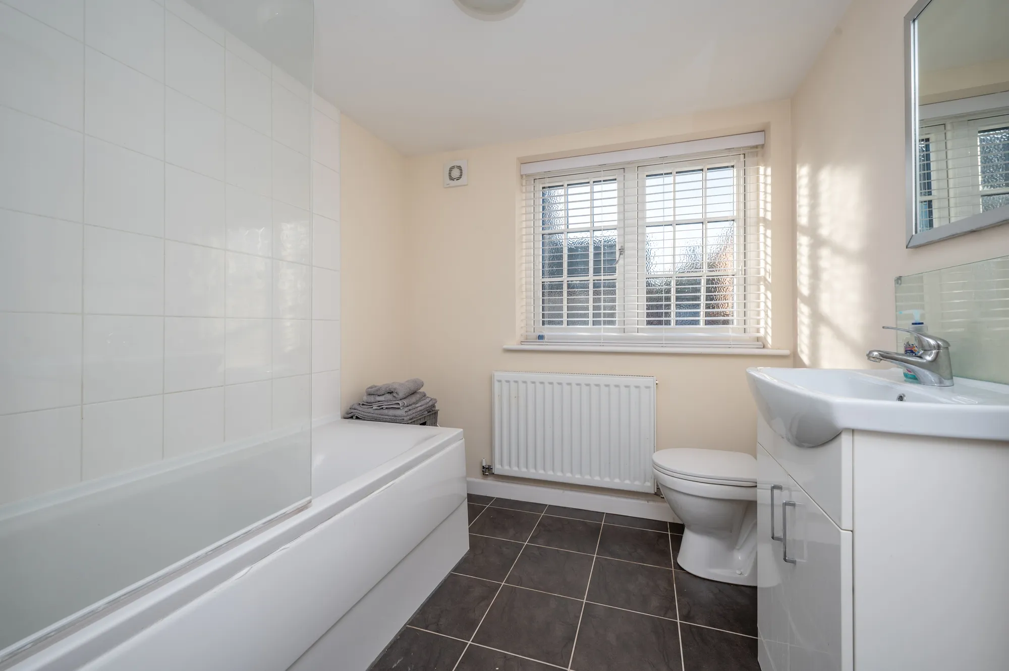 5 bed detached house for sale in Marton Road, Birdingbury, CV23 33