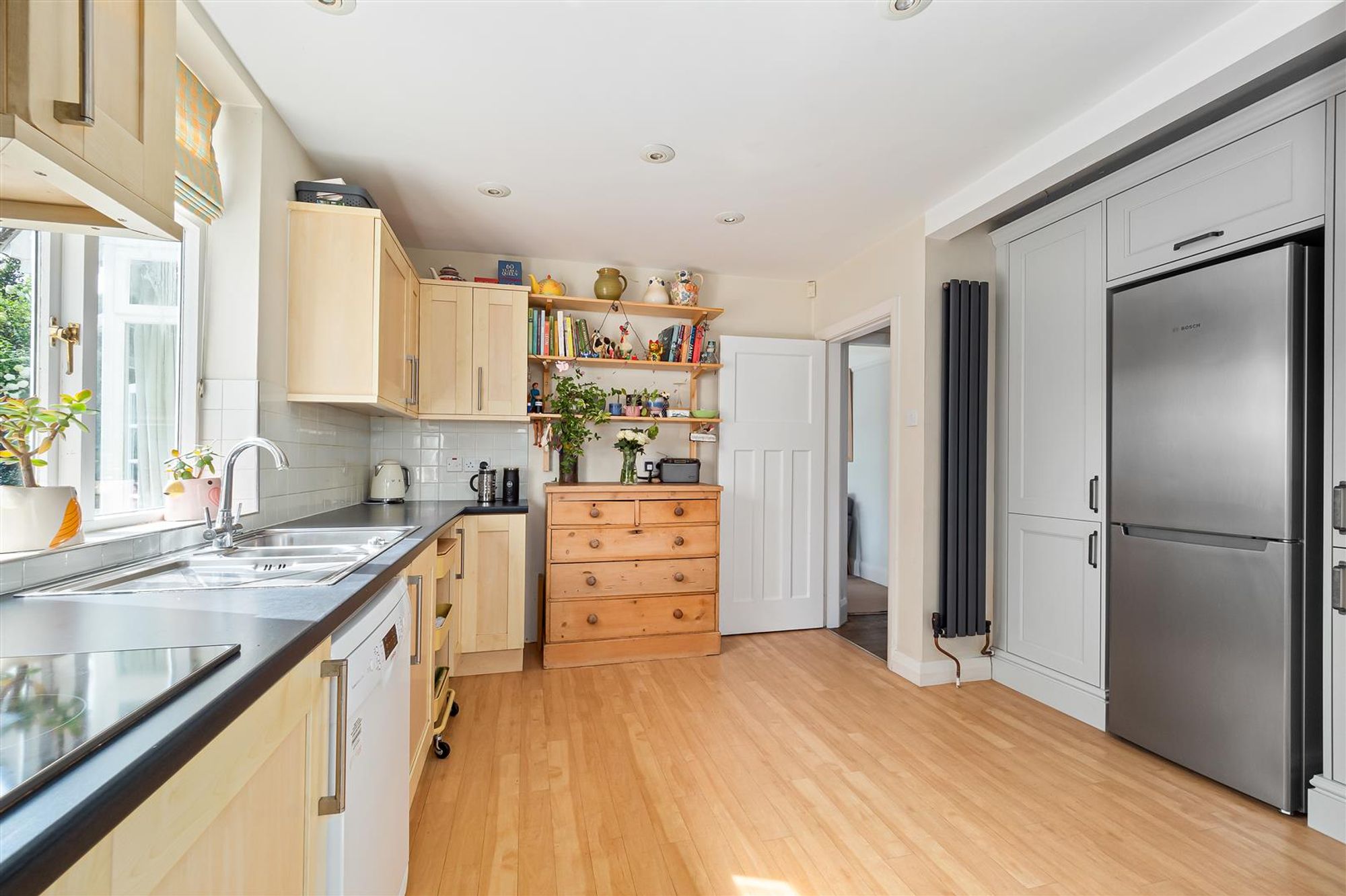 4 bed detached house for sale in Shipston Road, Stratford-Upon-Avon, CV37  - Property Image 5