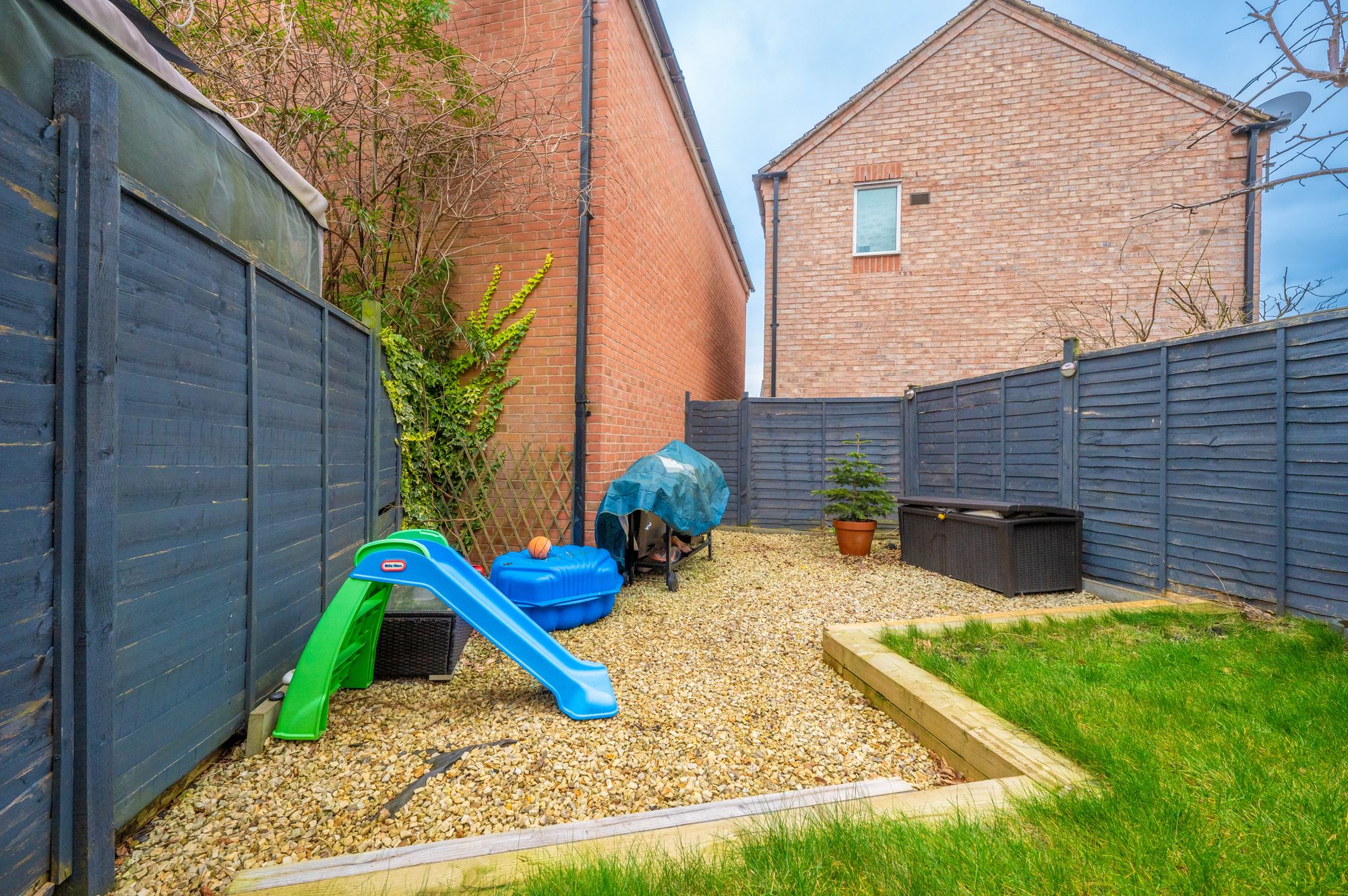 4 bed terraced town house for sale in Wordsworth Avenue, Stratford-Upon-Avon, CV37  - Property Image 22