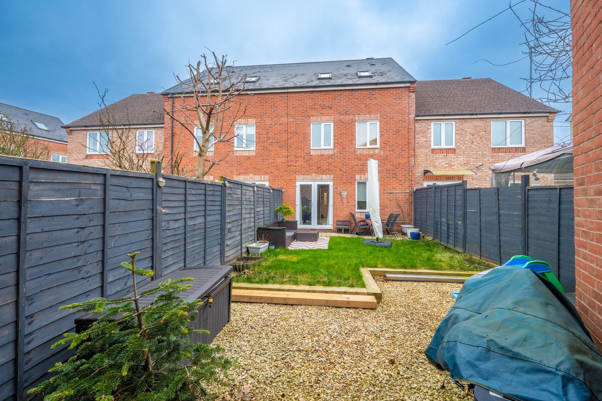 4 bed terraced town house for sale in Wordsworth Avenue, Stratford-Upon-Avon, CV37 22