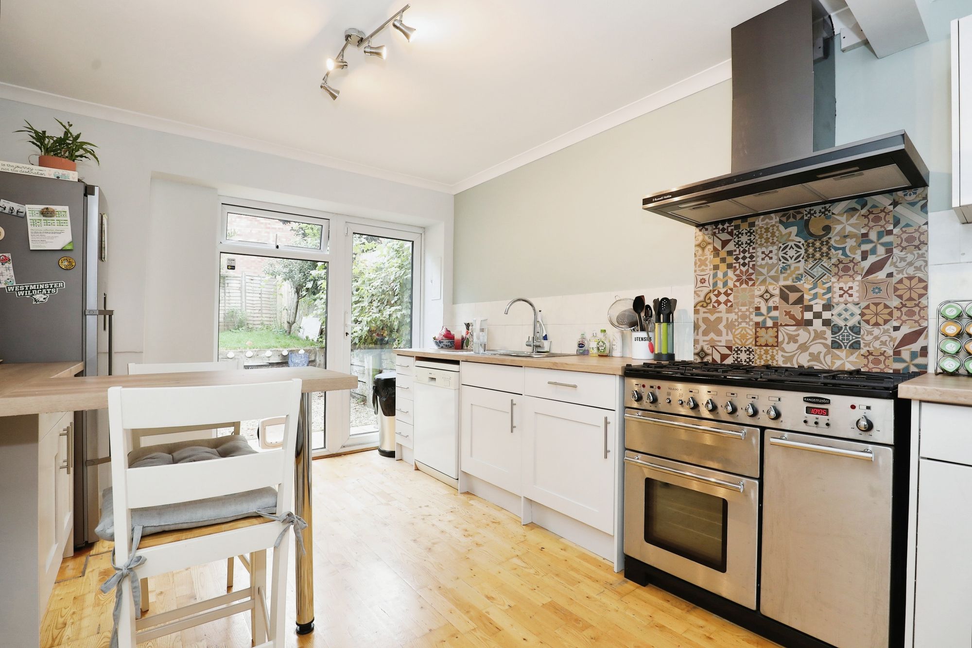 3 bed detached house for sale in Verney Drive, Stratford-Upon-Avon, CV37  - Property Image 4